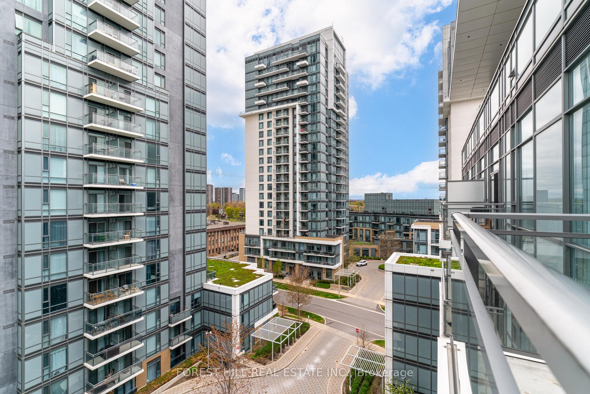 55 Ann O'reilly Road Unit PH34 photo 14