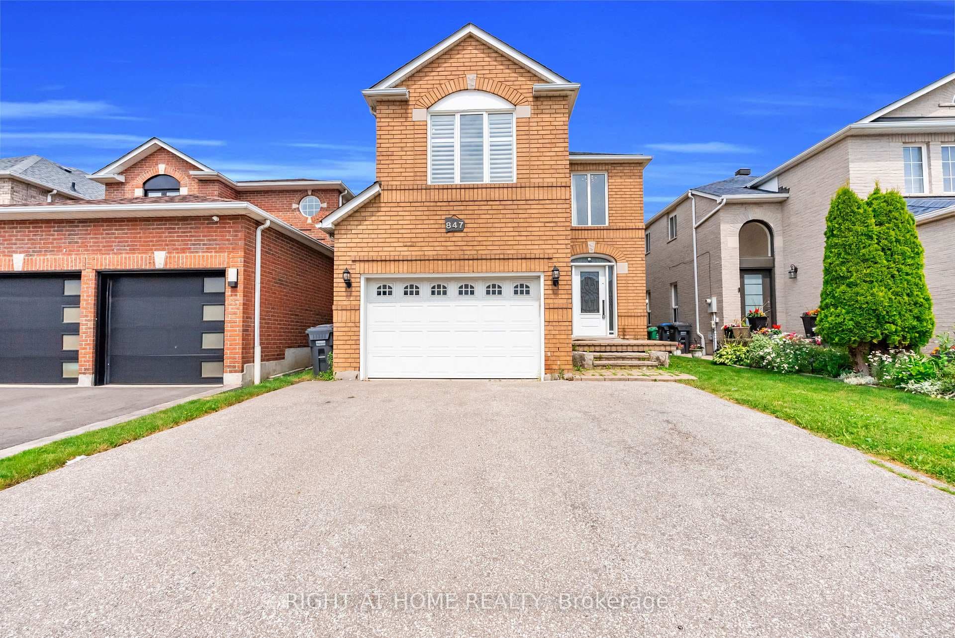 847 Stonebridge Avenue photo 1