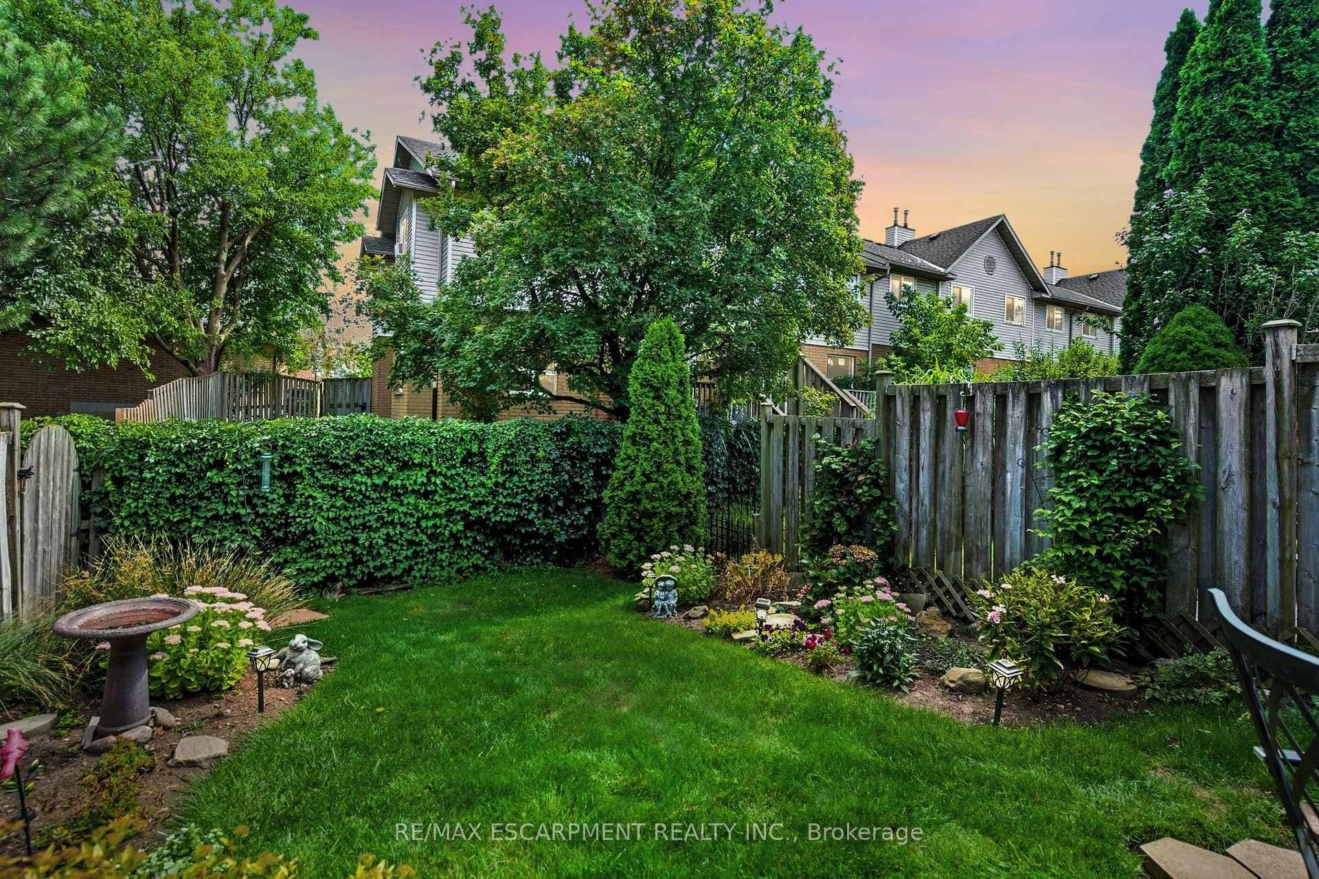 57 Pinewoods Drive photo 35