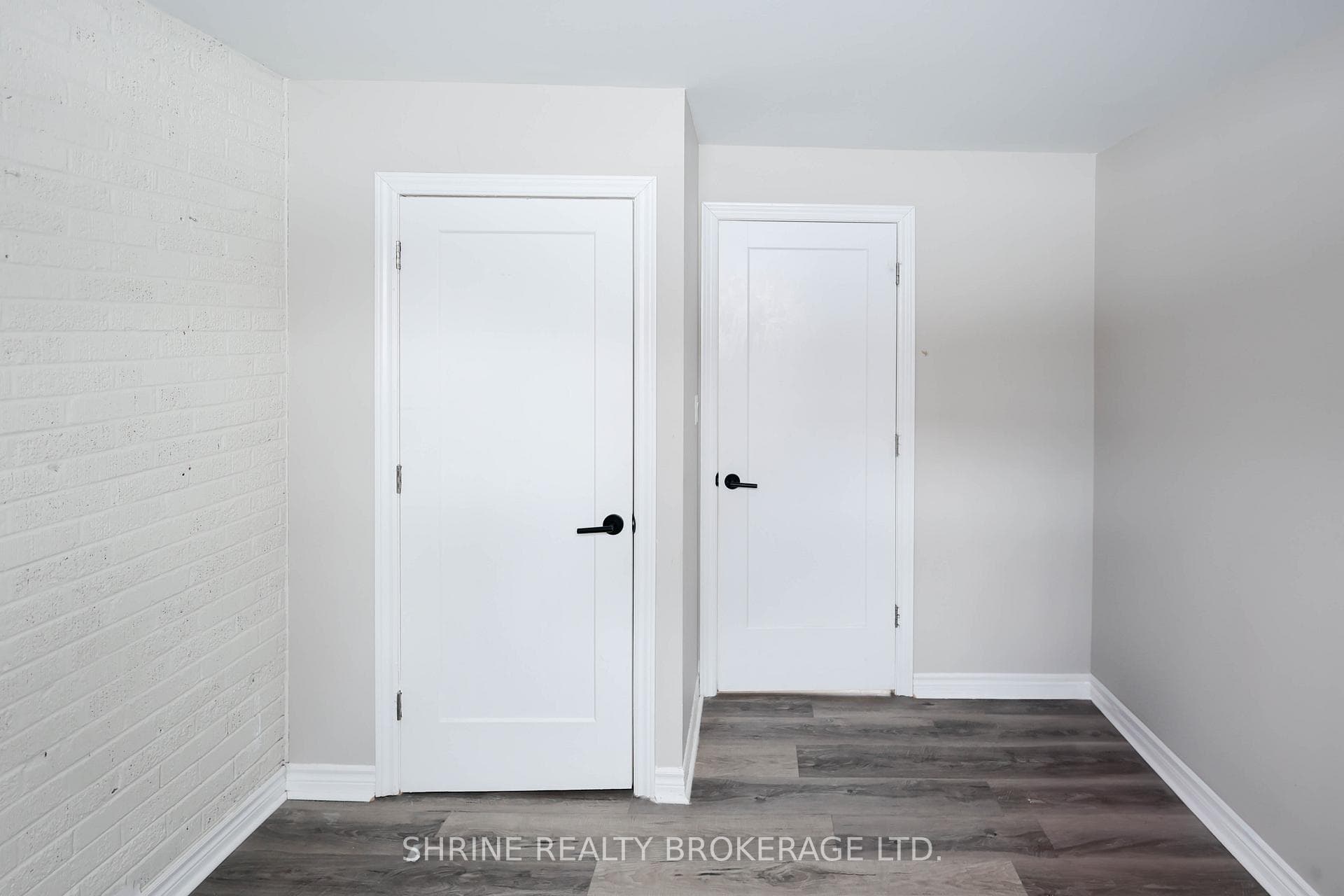 480 Quebec Street photo 29