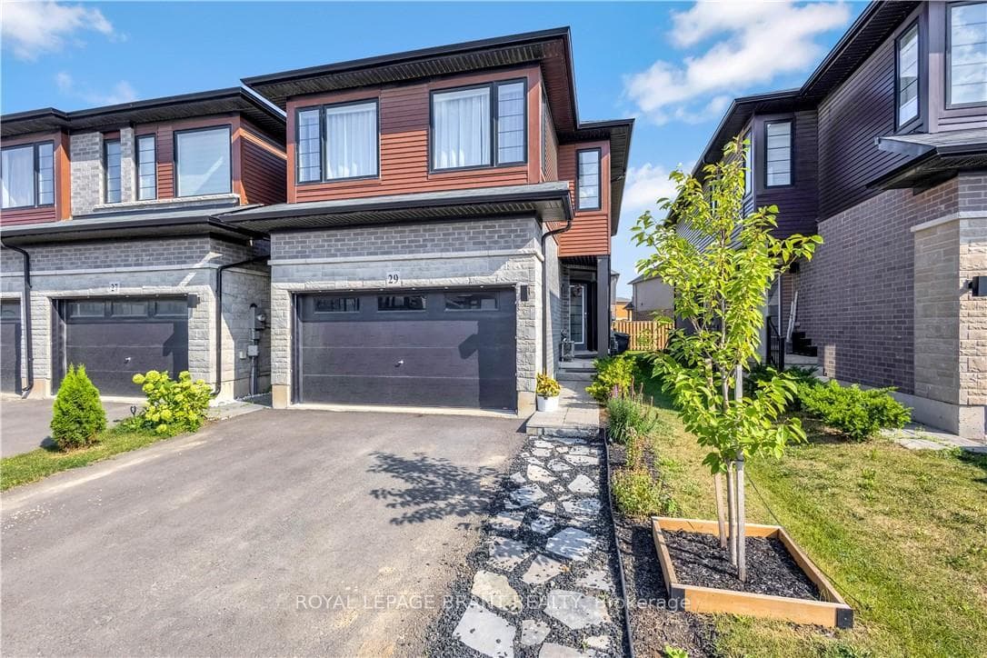 29 Bellhouse Avenue photo 1