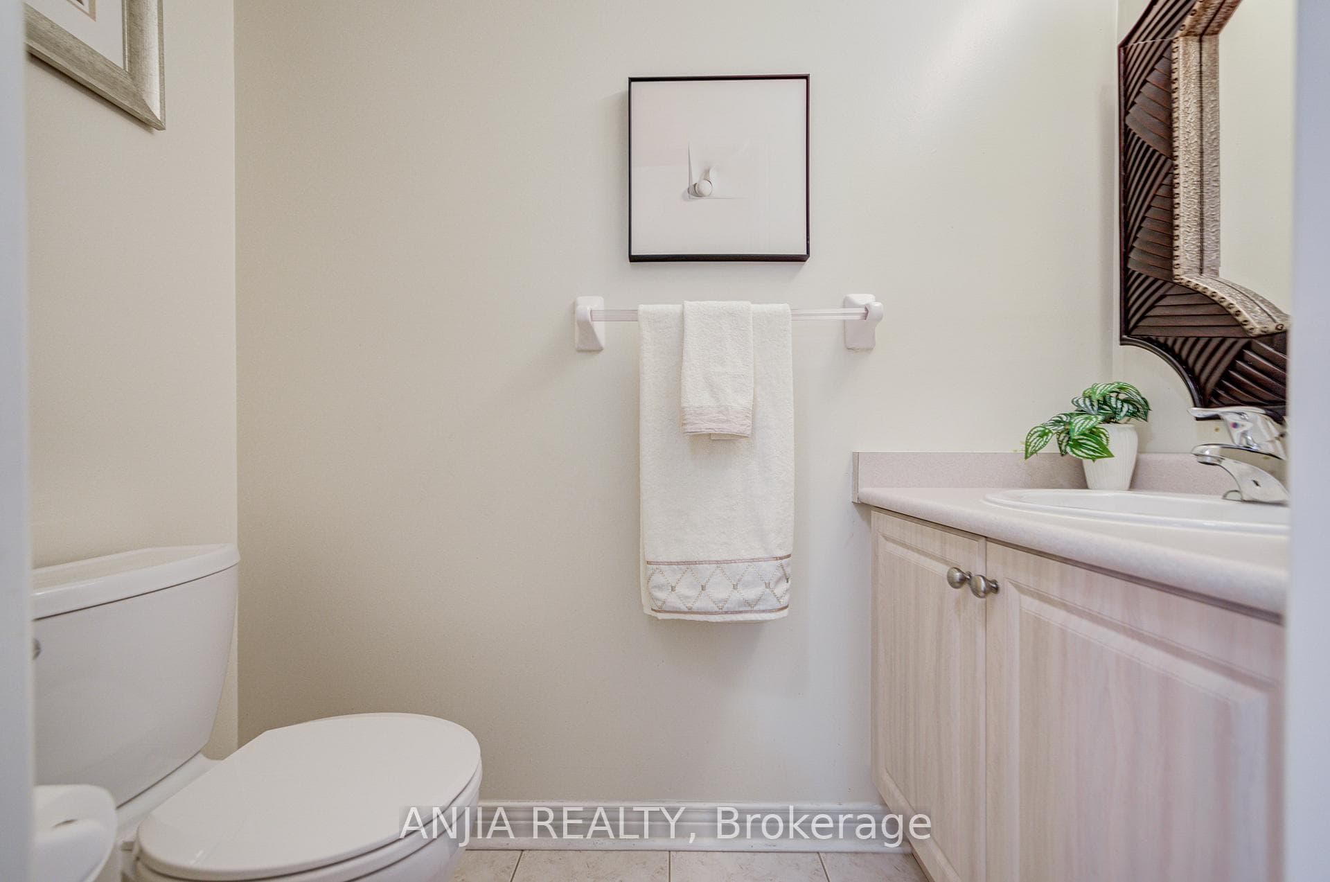 27 Larcastle Avenue photo 18