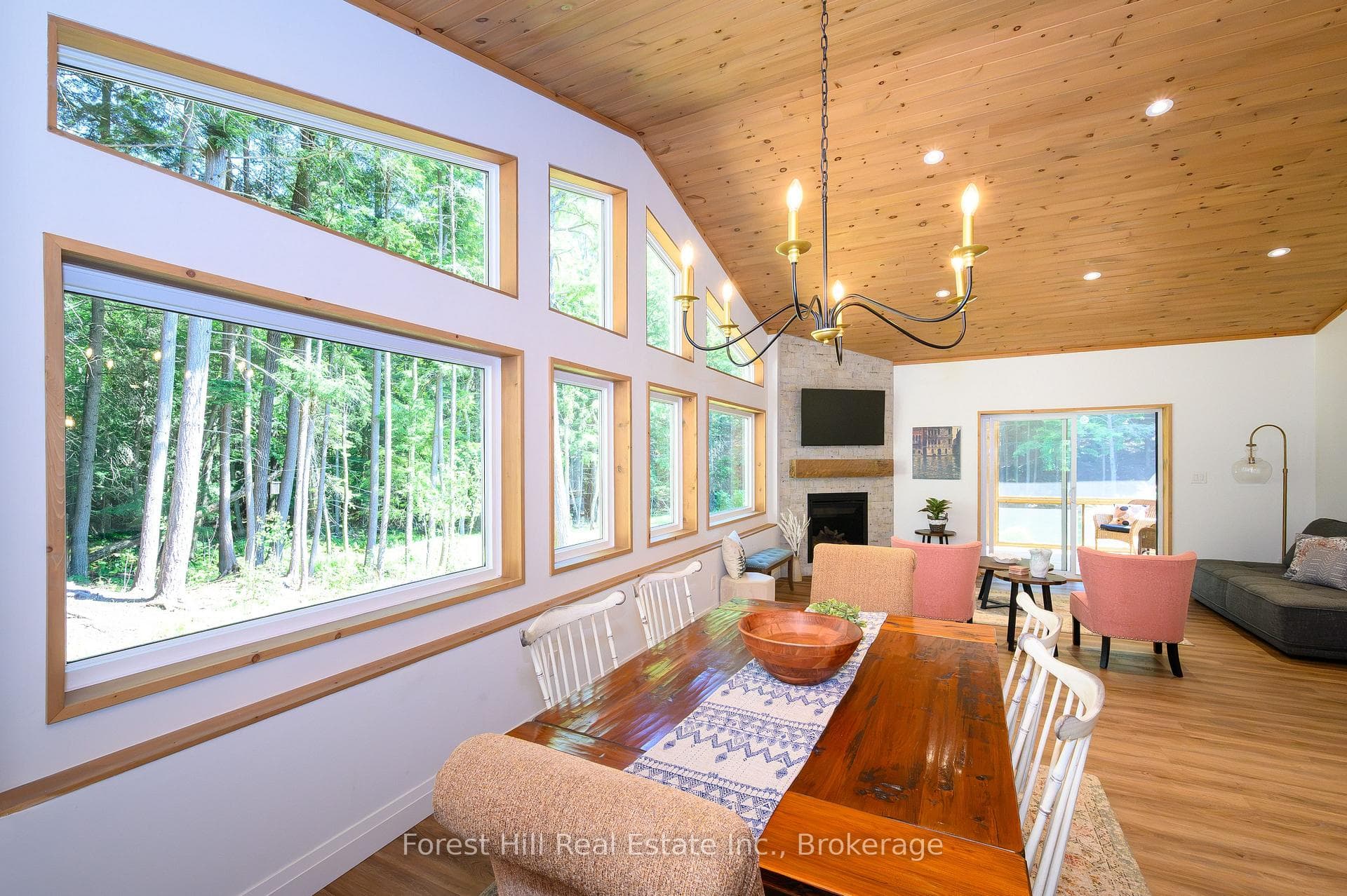 315 North Fox Lake Road photo 9