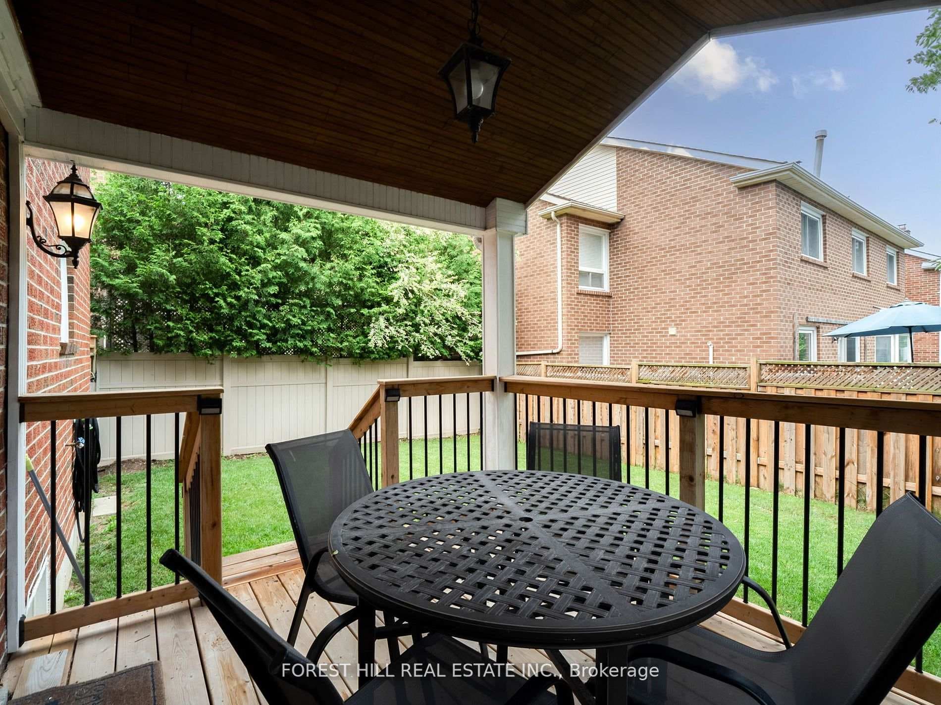 555 Spring Gate Boulevard photo 31