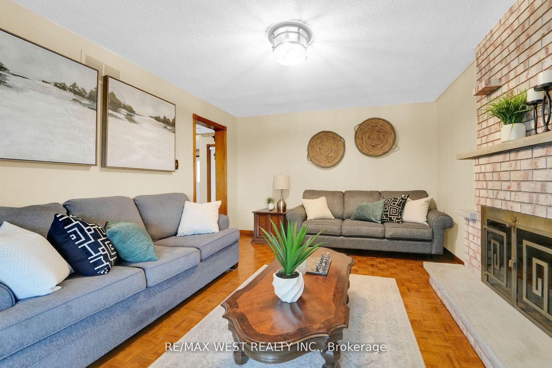 76 Moonstone Place photo 11