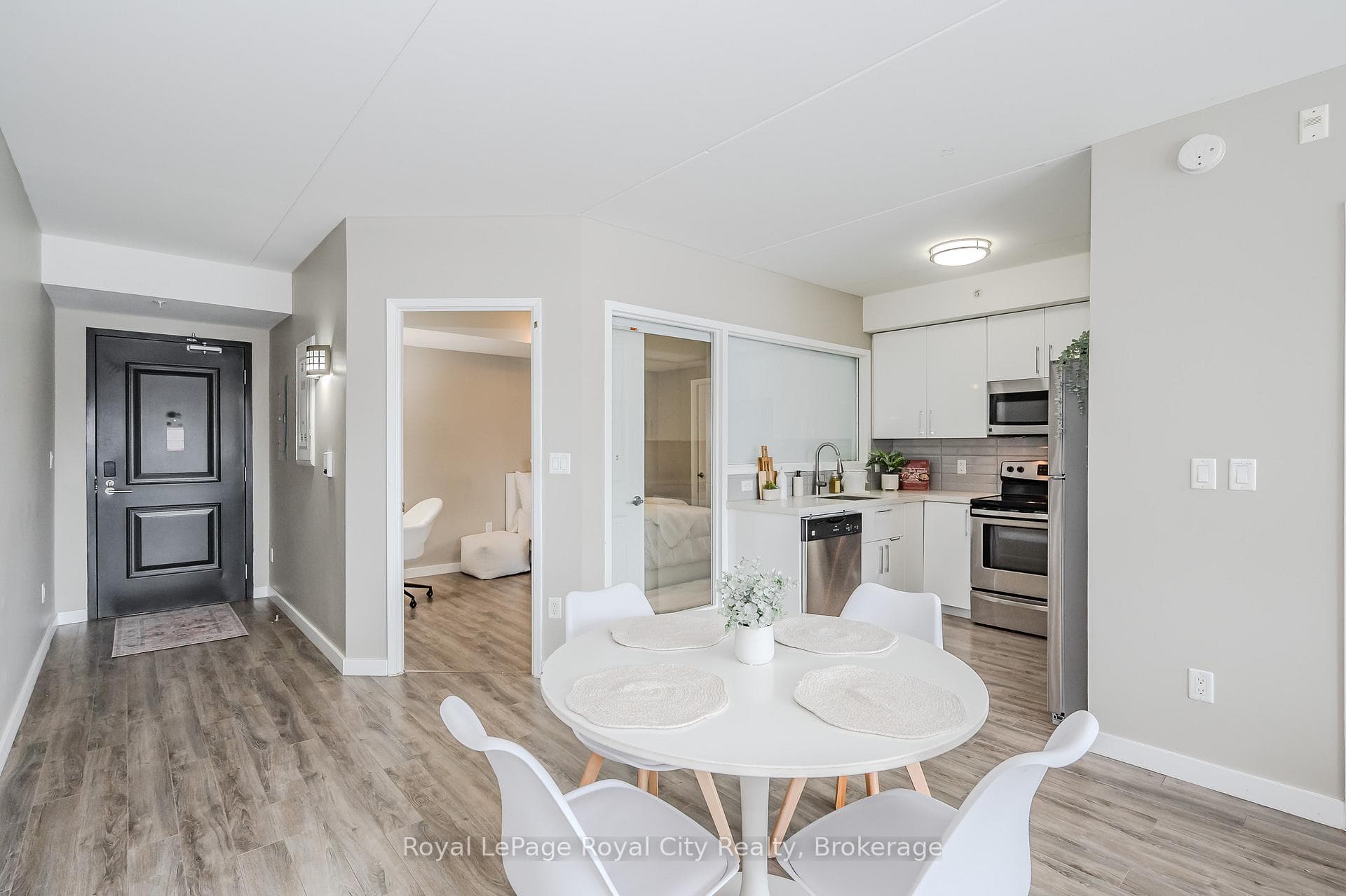 1291 Gordon Street Unit 226 photo 17