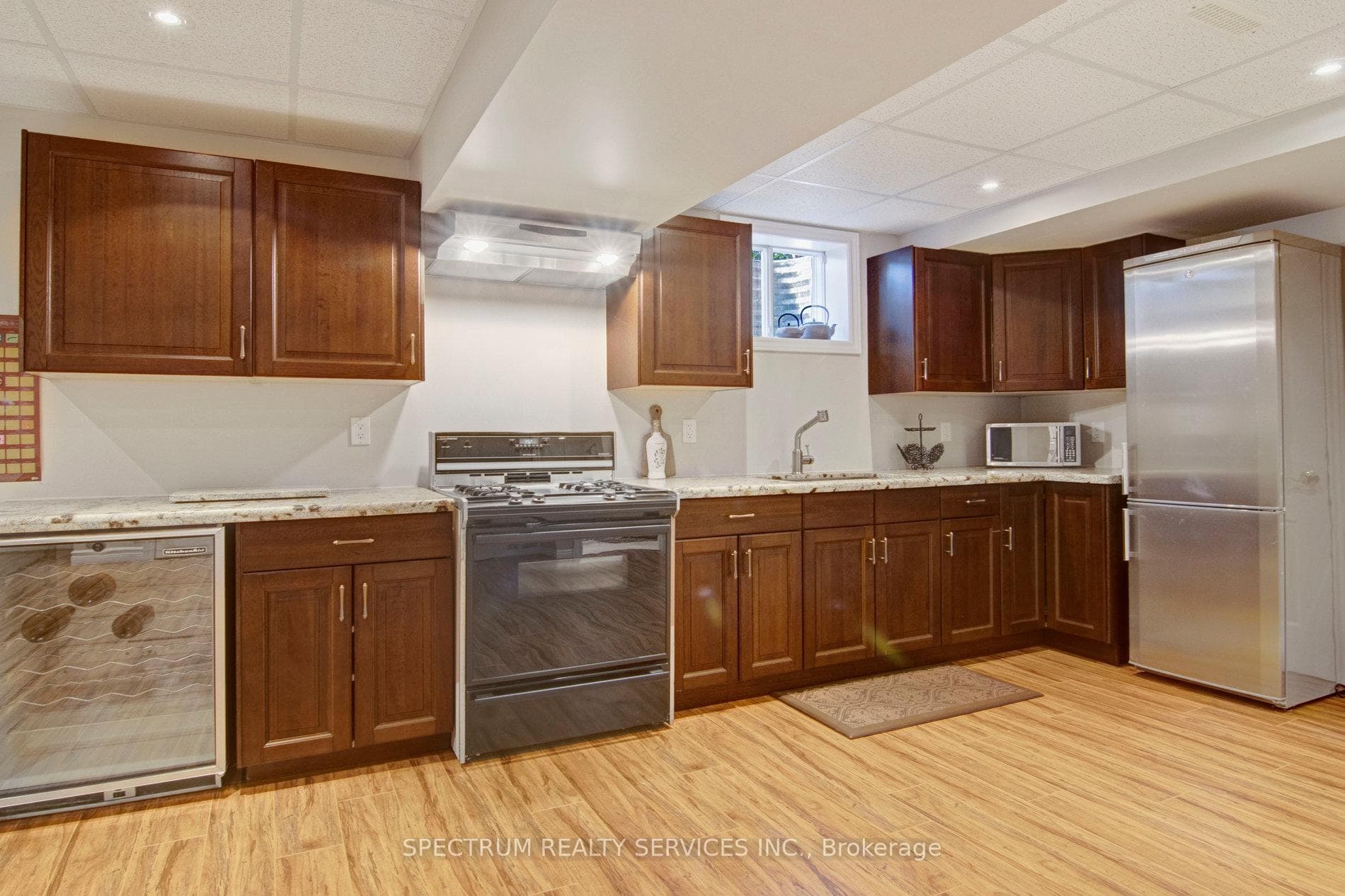 172 Charmaine Road photo 40