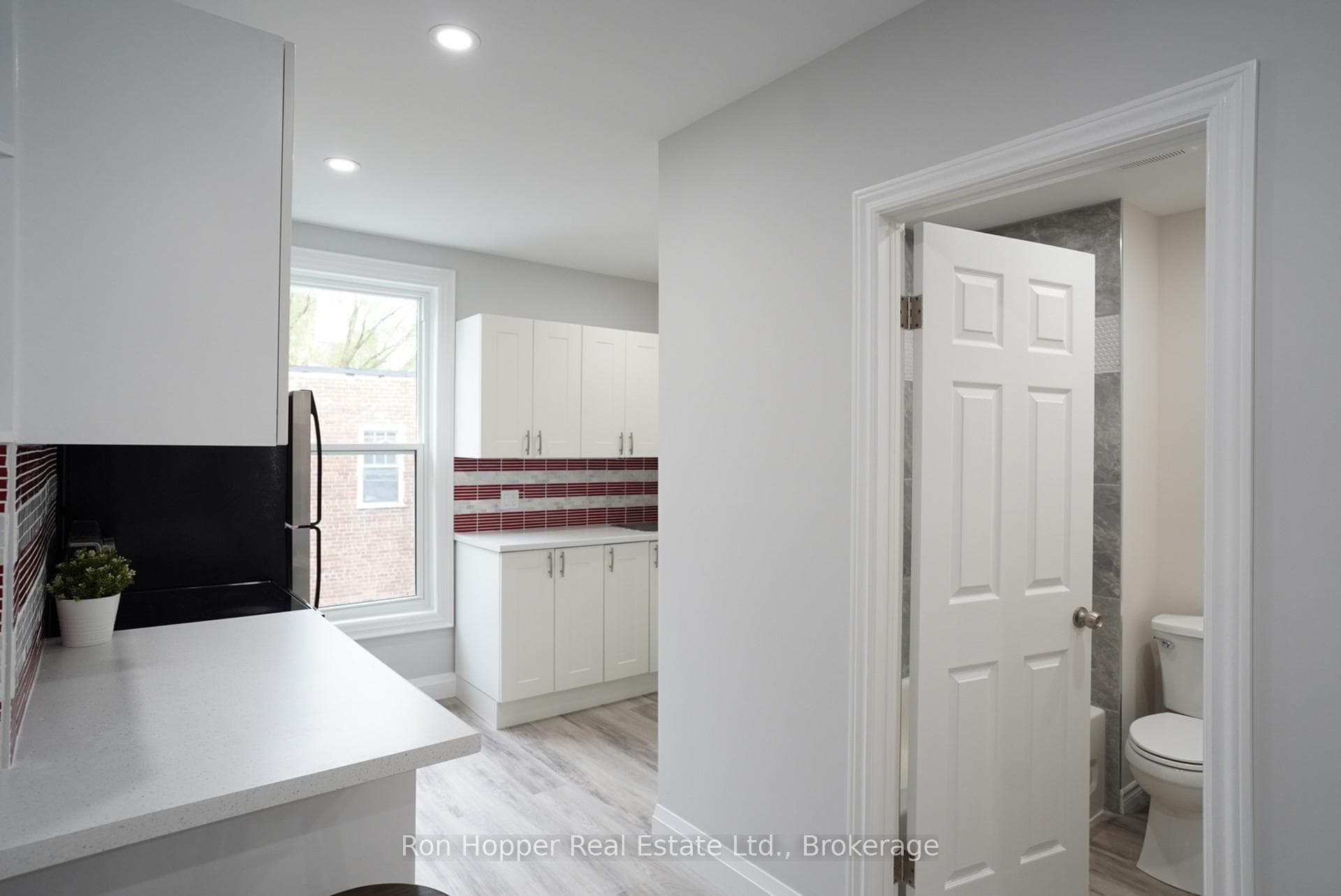 353 11th Street photo 17
