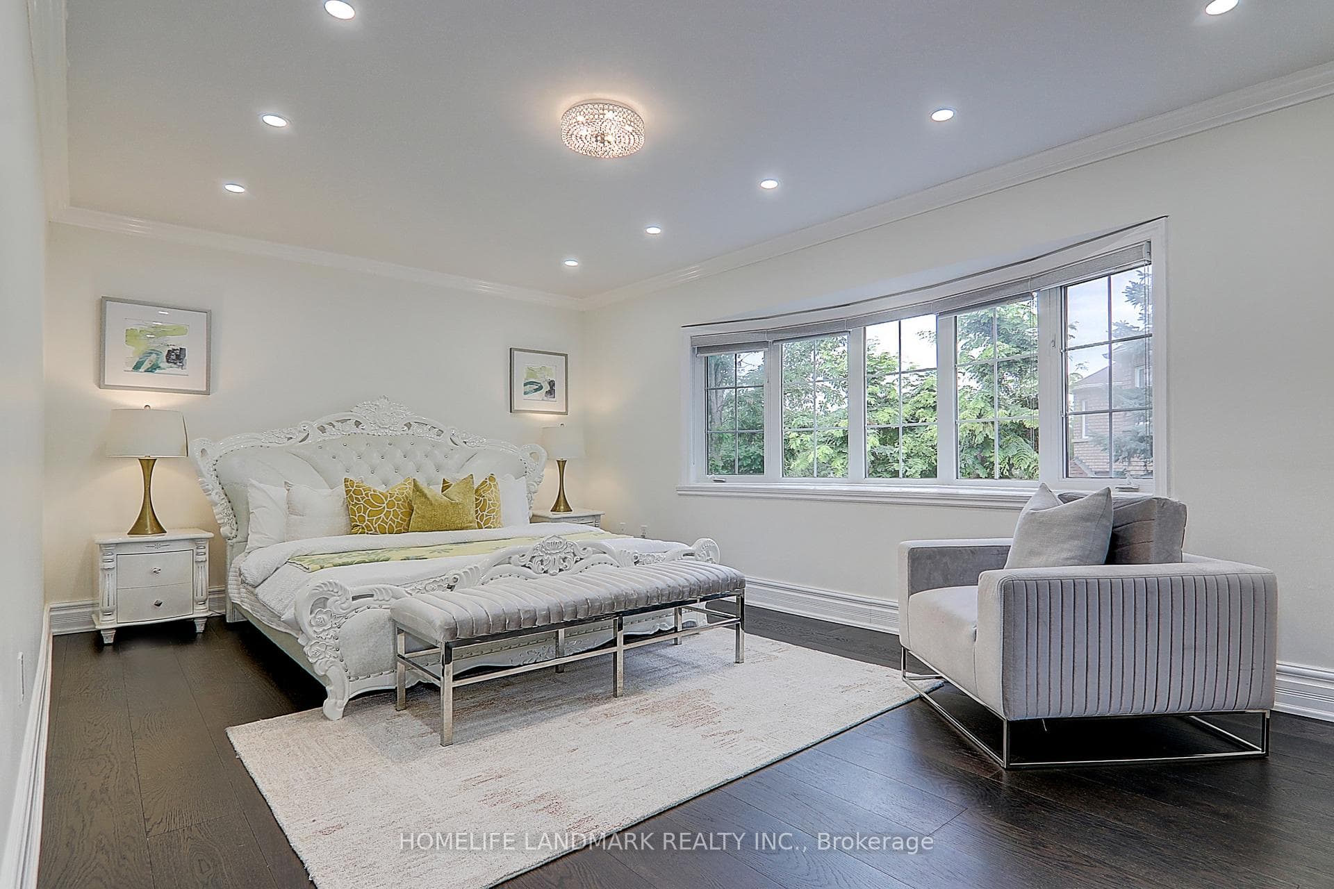24 Vandermeer Drive photo 19