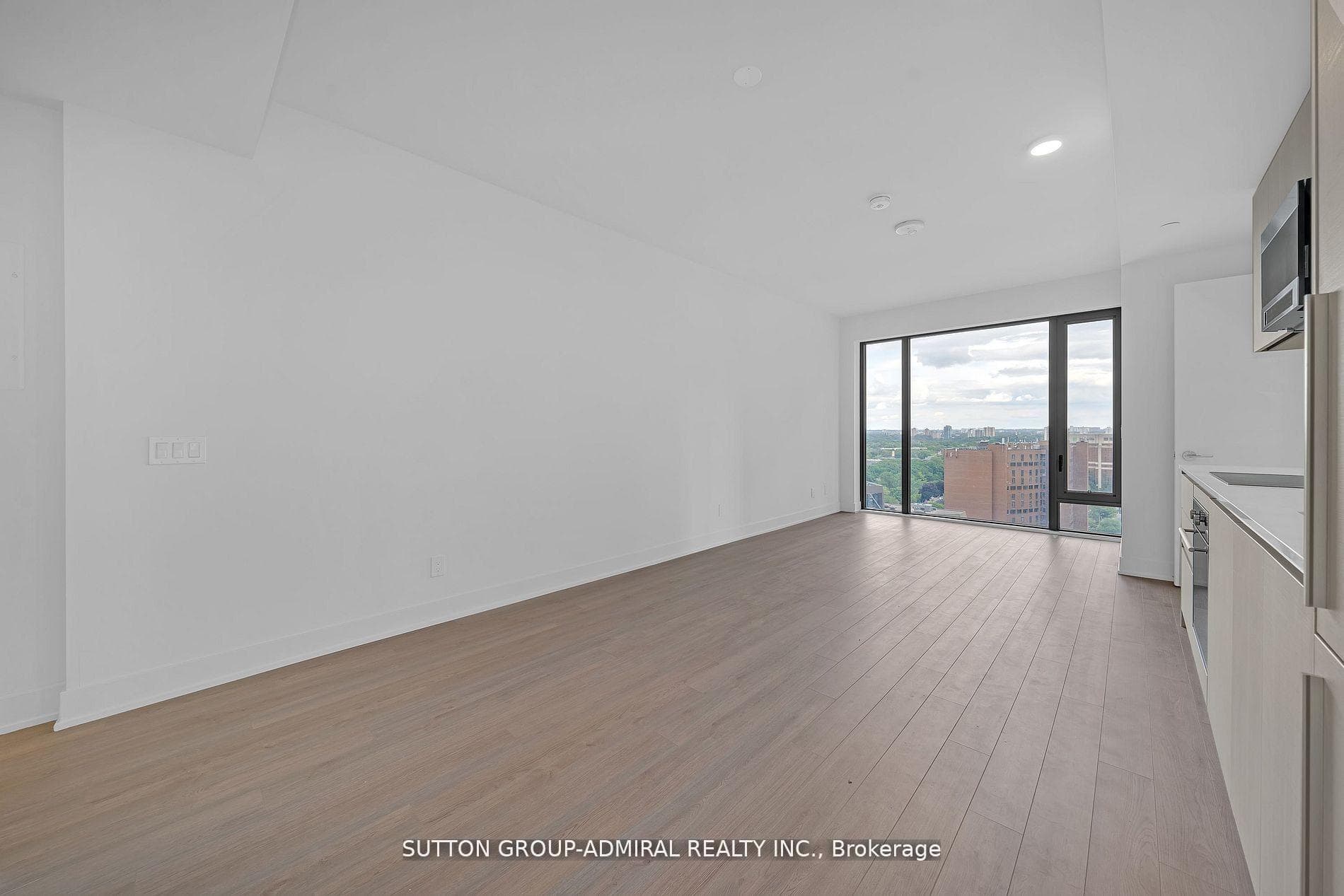 8 Cumberland Street Unit 1706 photo 11