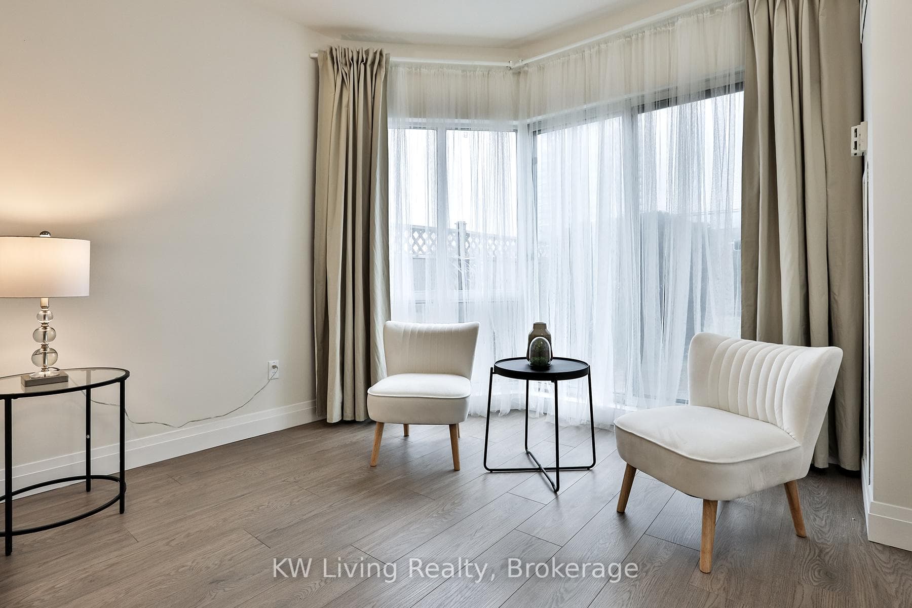 9 Chalmers Road Unit 101 photo 28
