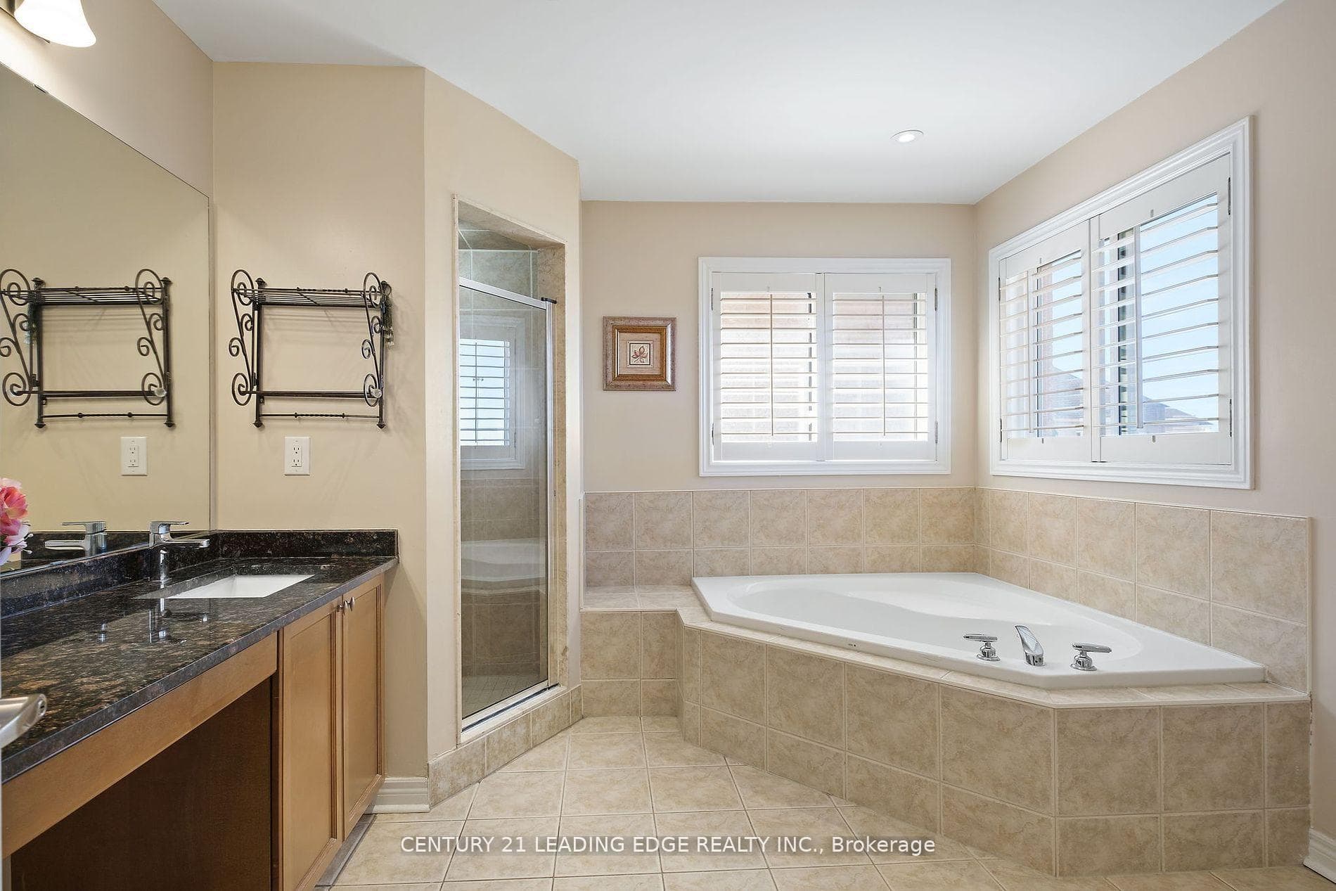 24 Lightheart Drive photo 16