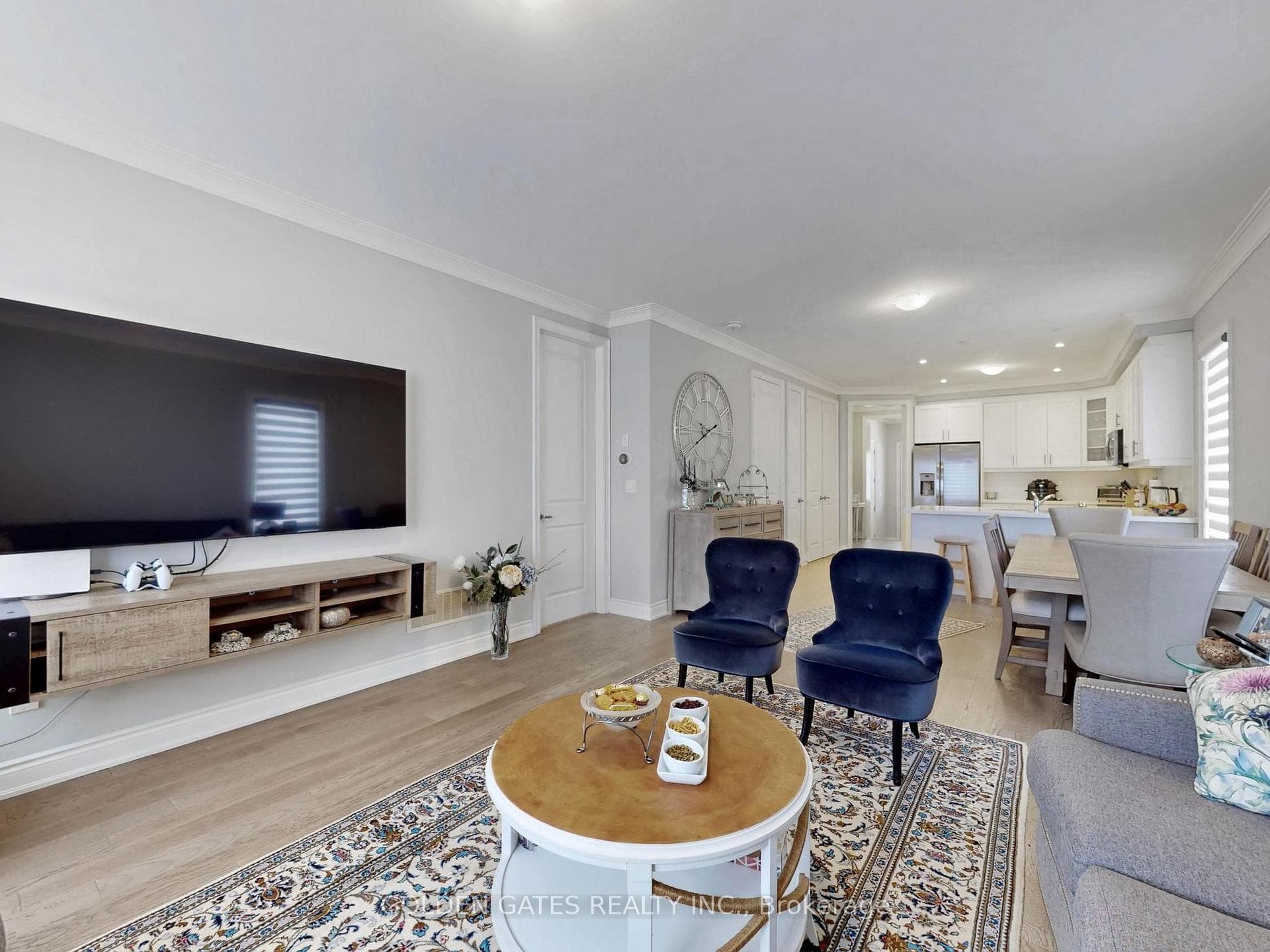 132 Kingsmere Crescent photo 6