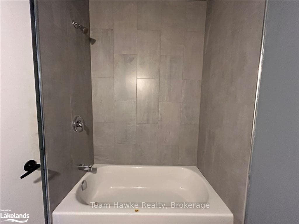288 KING Street Unit B1 photo 6