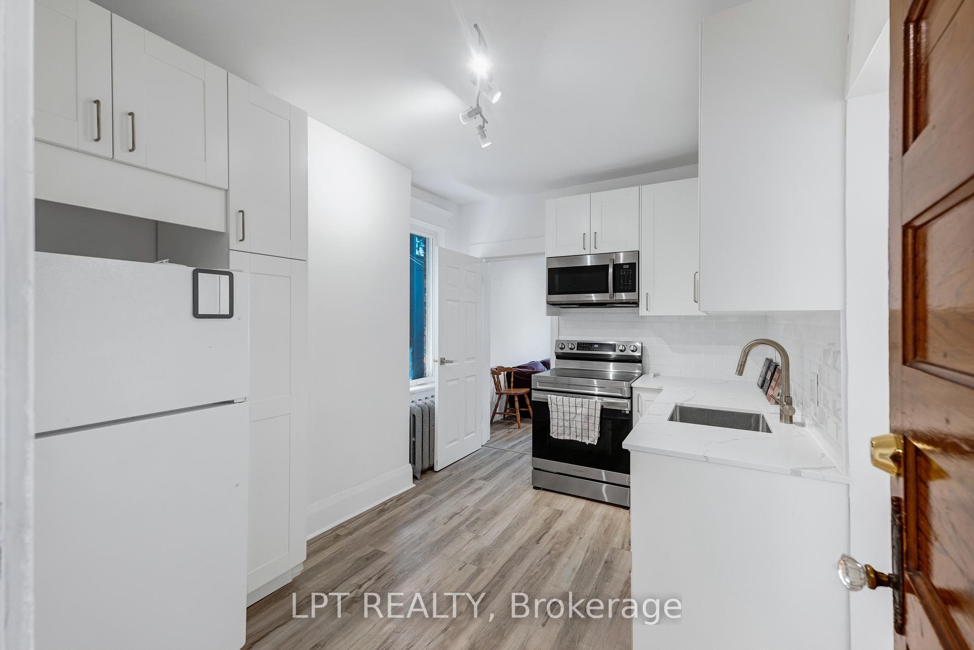 19 Marmaduke Street photo 9