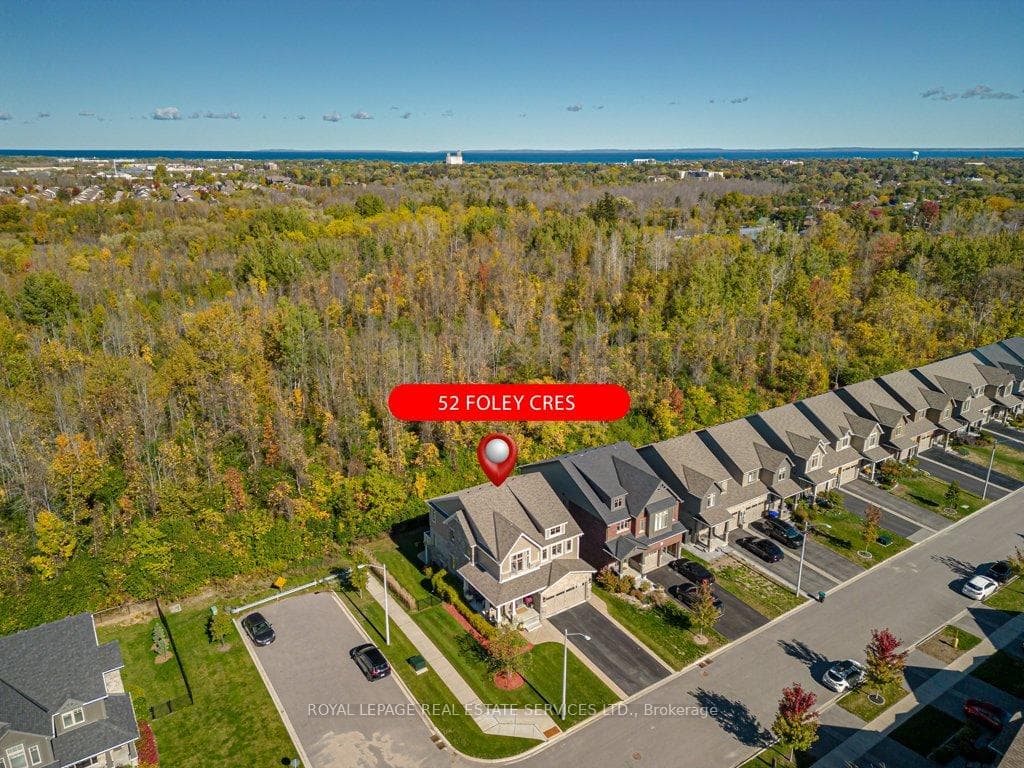 52 Foley Crescent photo 7