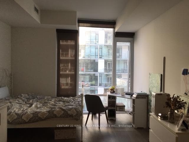29 Queens Quay N/A Unit 719 photo 19