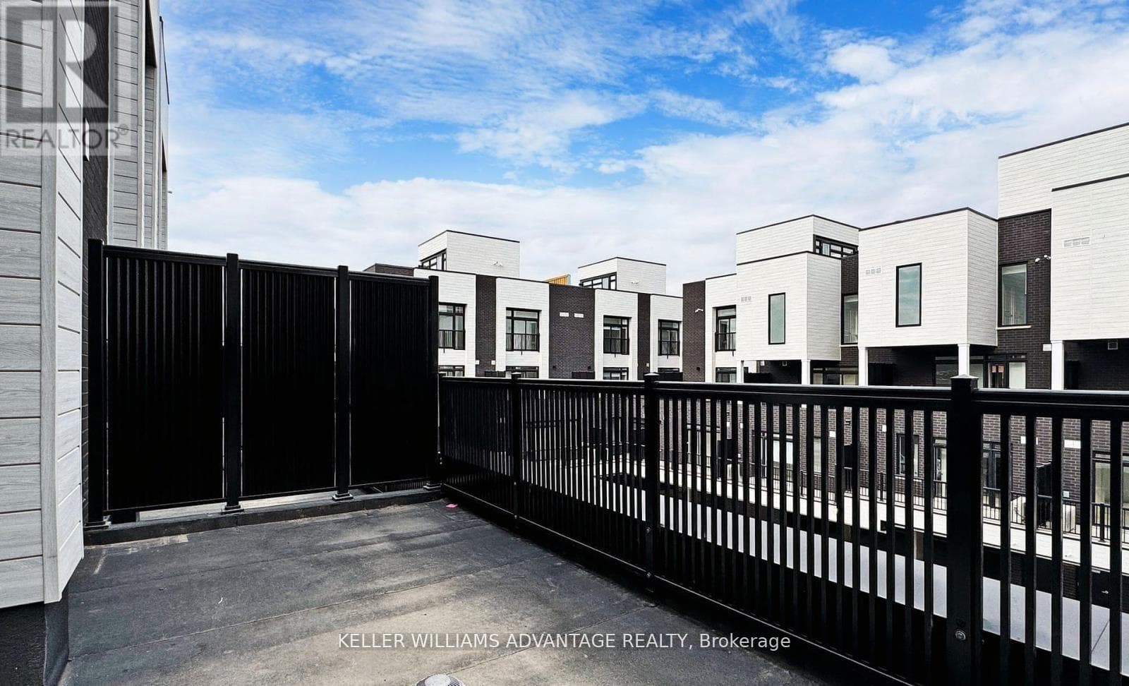 188 Angus Drive Unit 26 photo 13