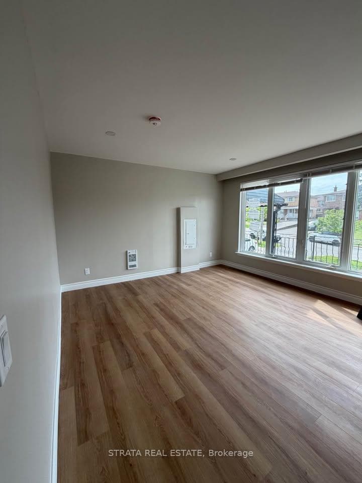 14 Rainswood Court Unit Main Floor photo 3