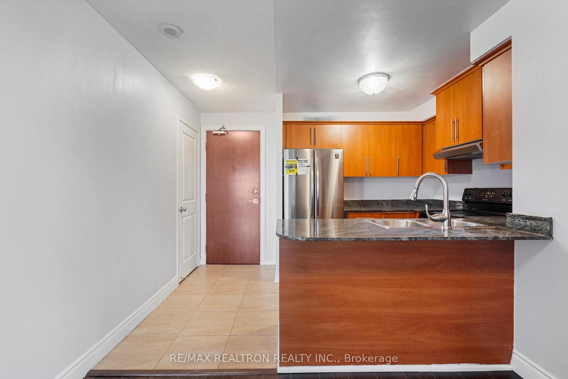8 Rosebank Drive Unit 11M photo 14