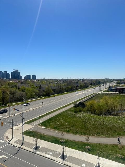 75 Eglinton Avenue Unit 506 photo 25