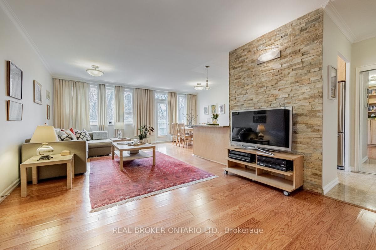 40 Glen Road Unit 310 photo 12