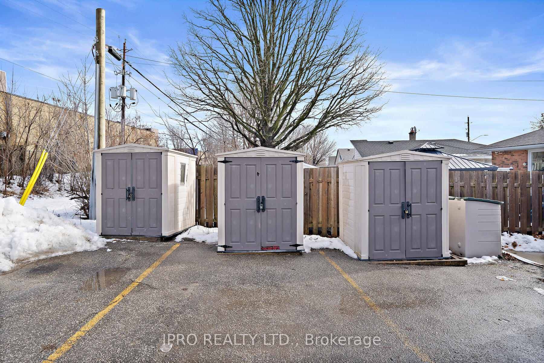 7 Rexway Drive Unit 7 photo 17