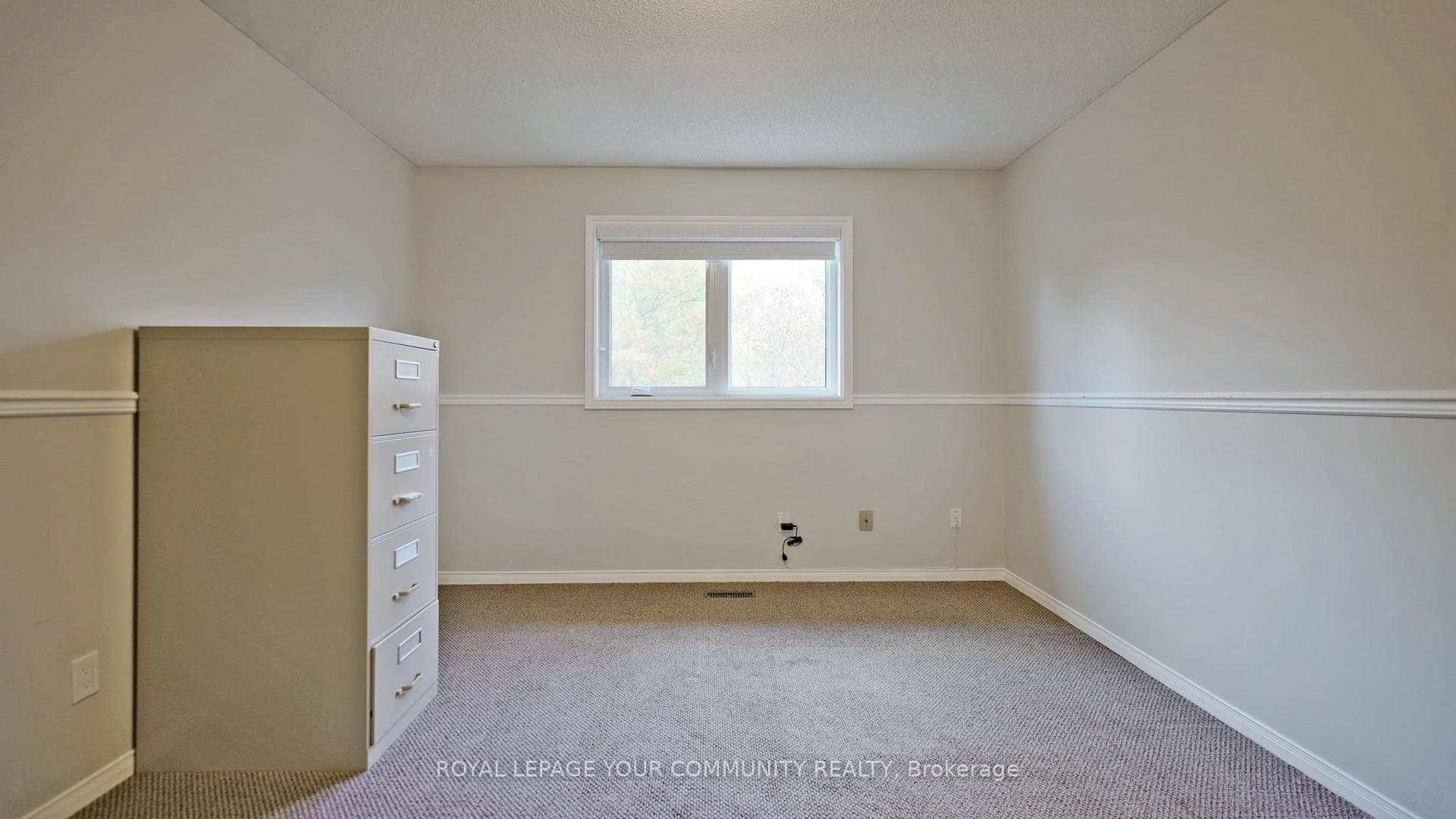 100 Delayne Drive photo 36