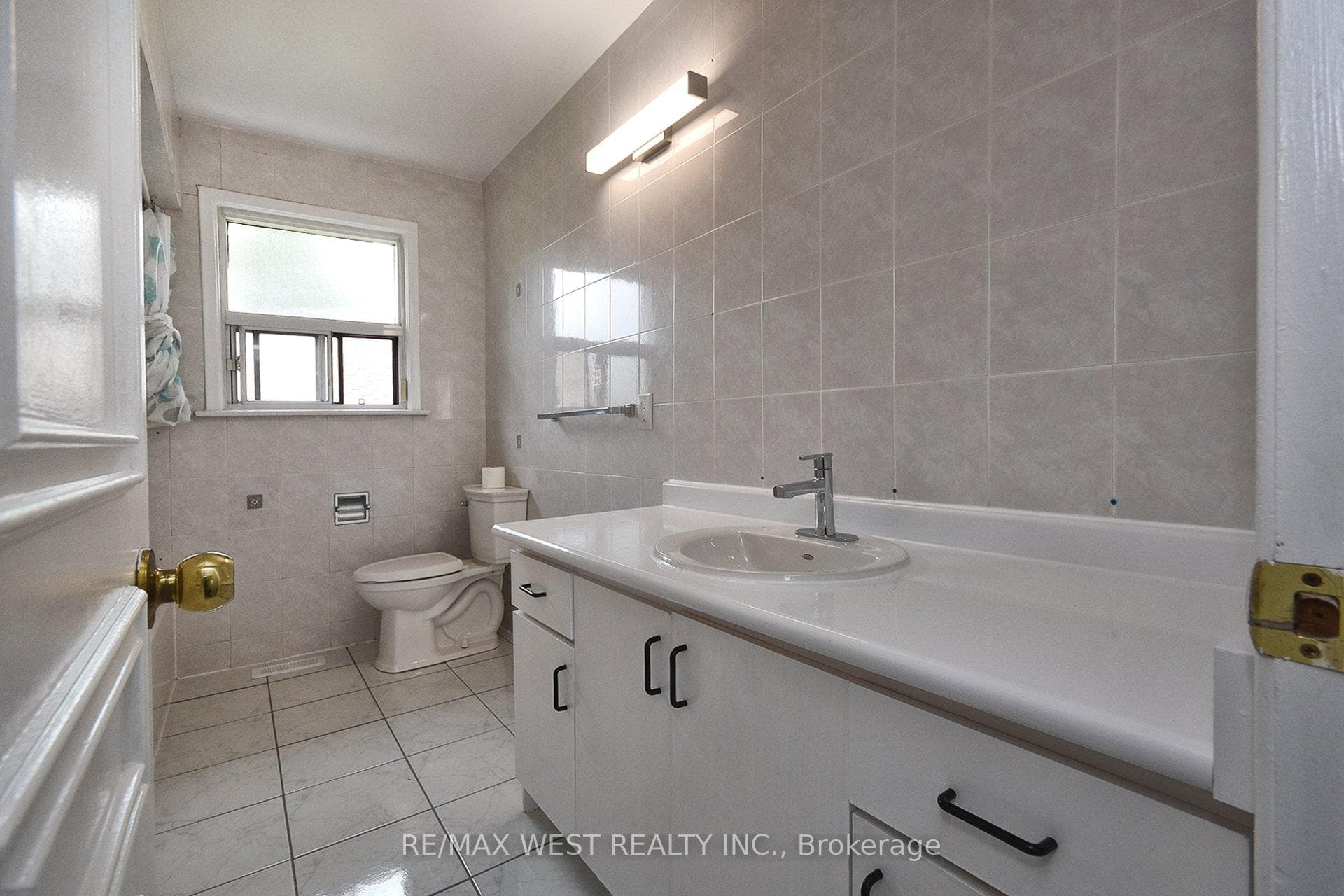 124 Allanhurst Drive Unit Main photo 16