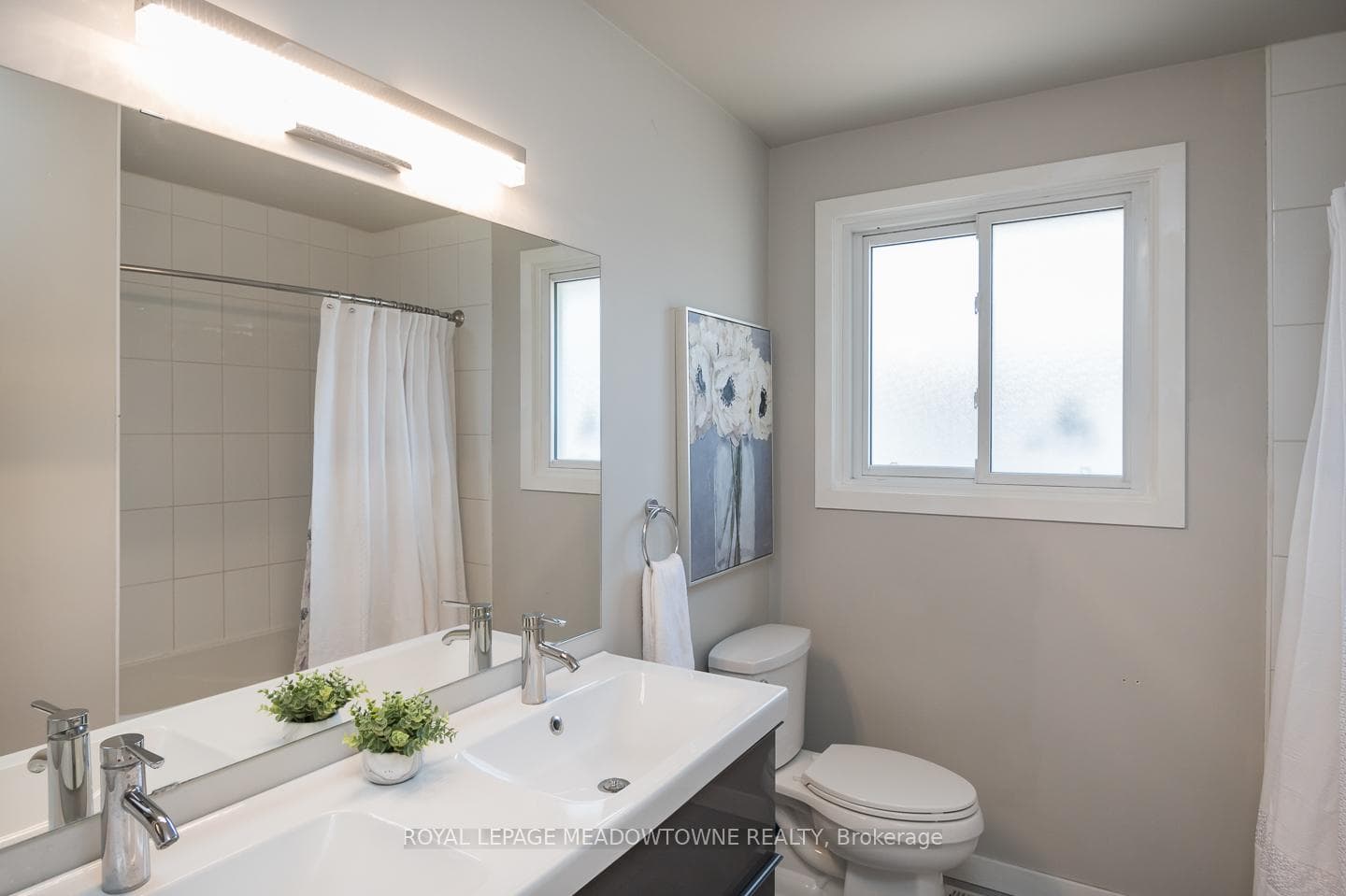 Updated 5 piece main bath