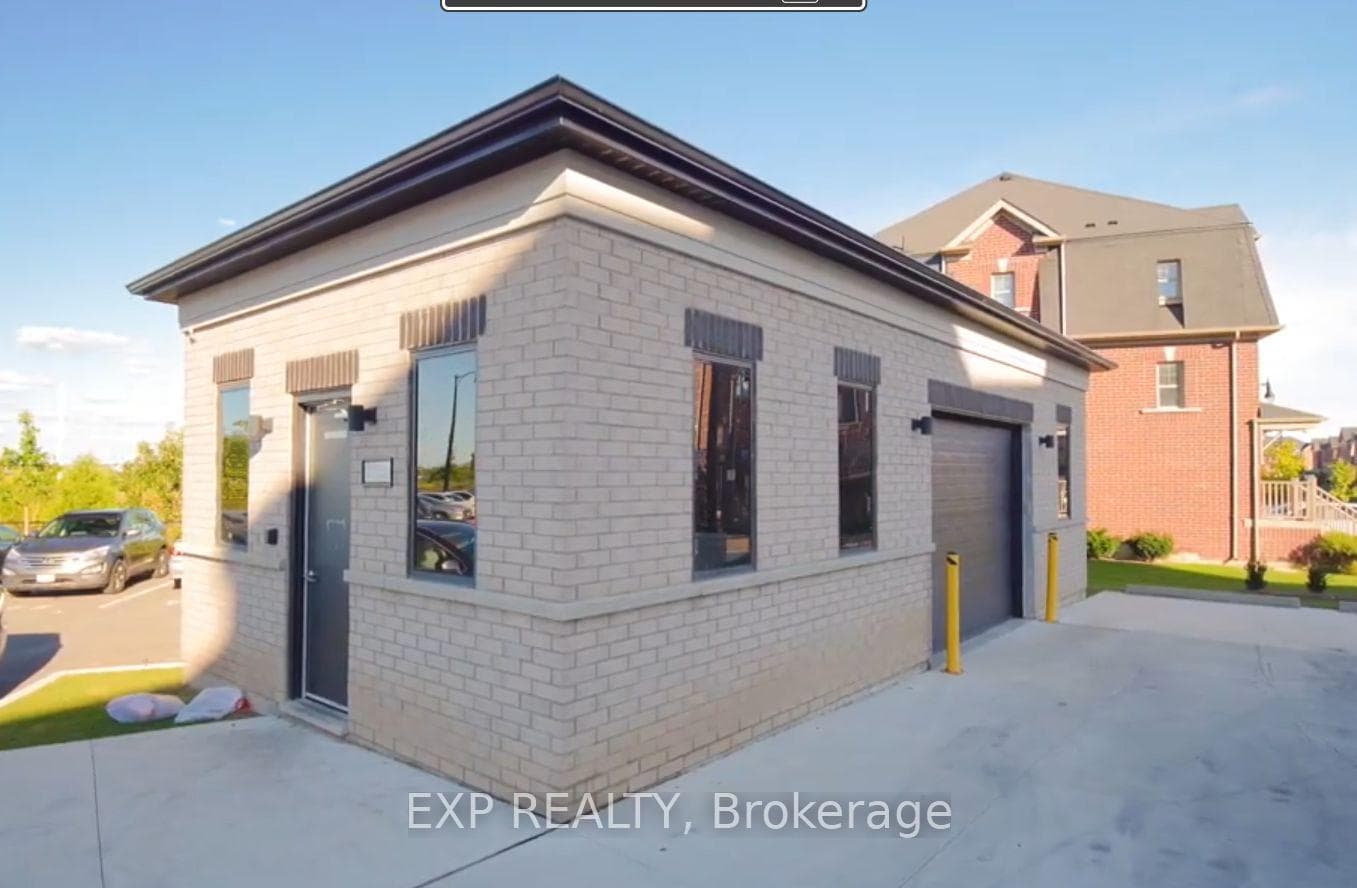 165 Veterans Drive Unit 24 photo 15