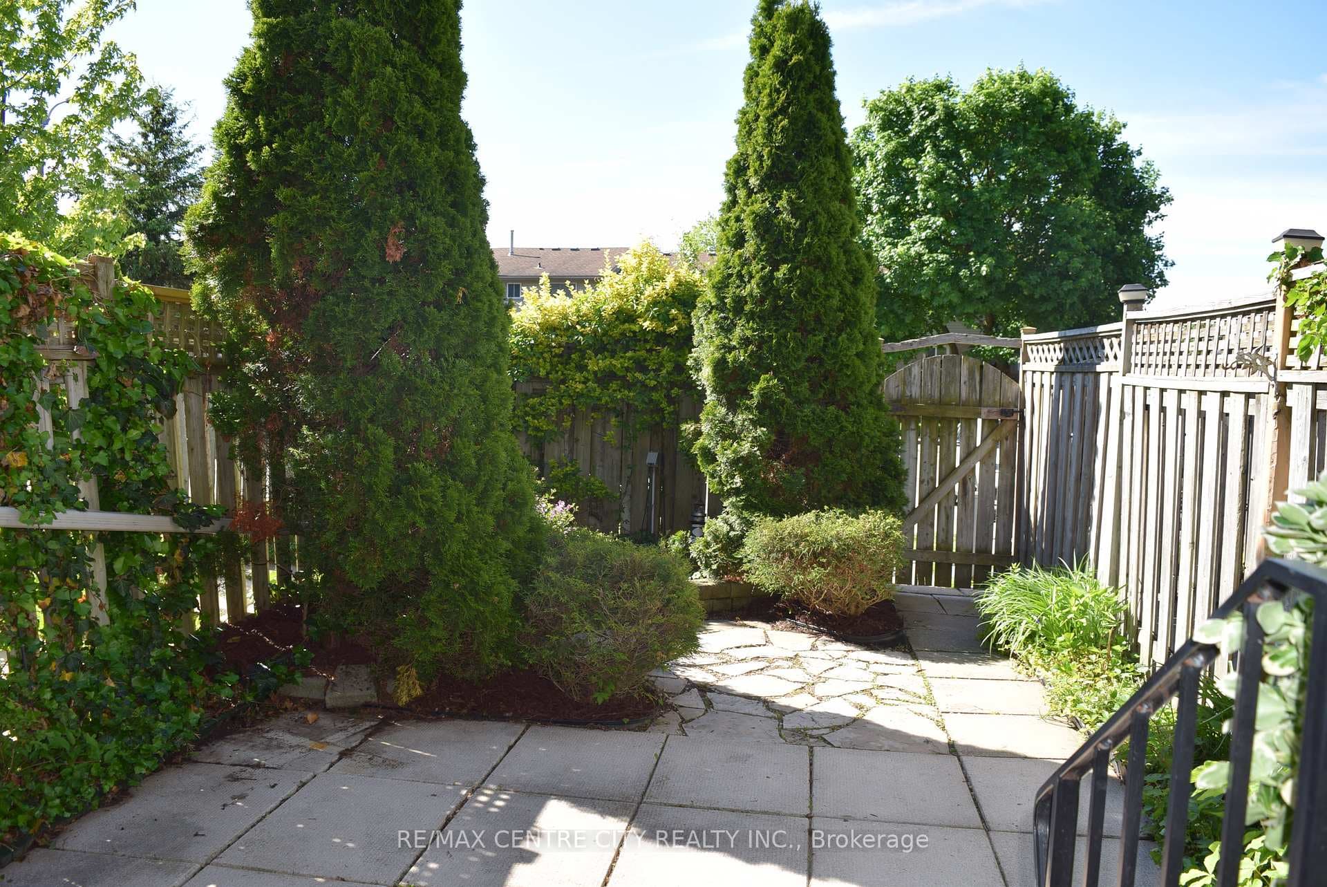 951 Notre Dame Drive photo 14