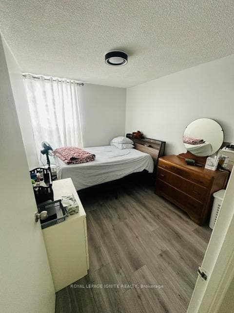 1210 Radom Street Unit 702 photo 16