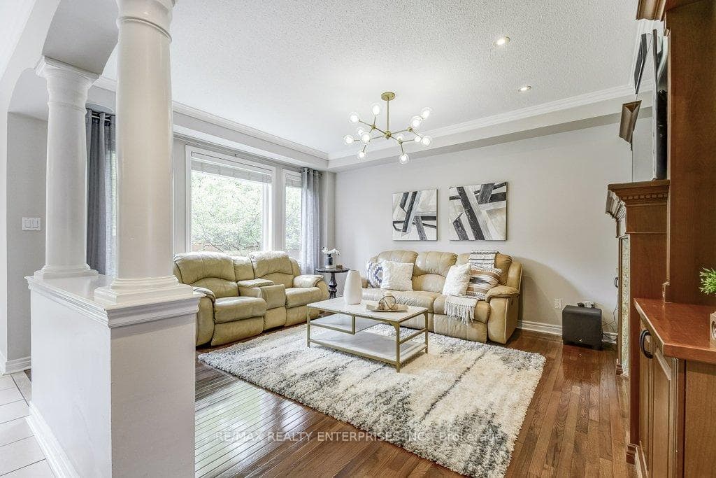 3303 Fox Run Circle photo 13