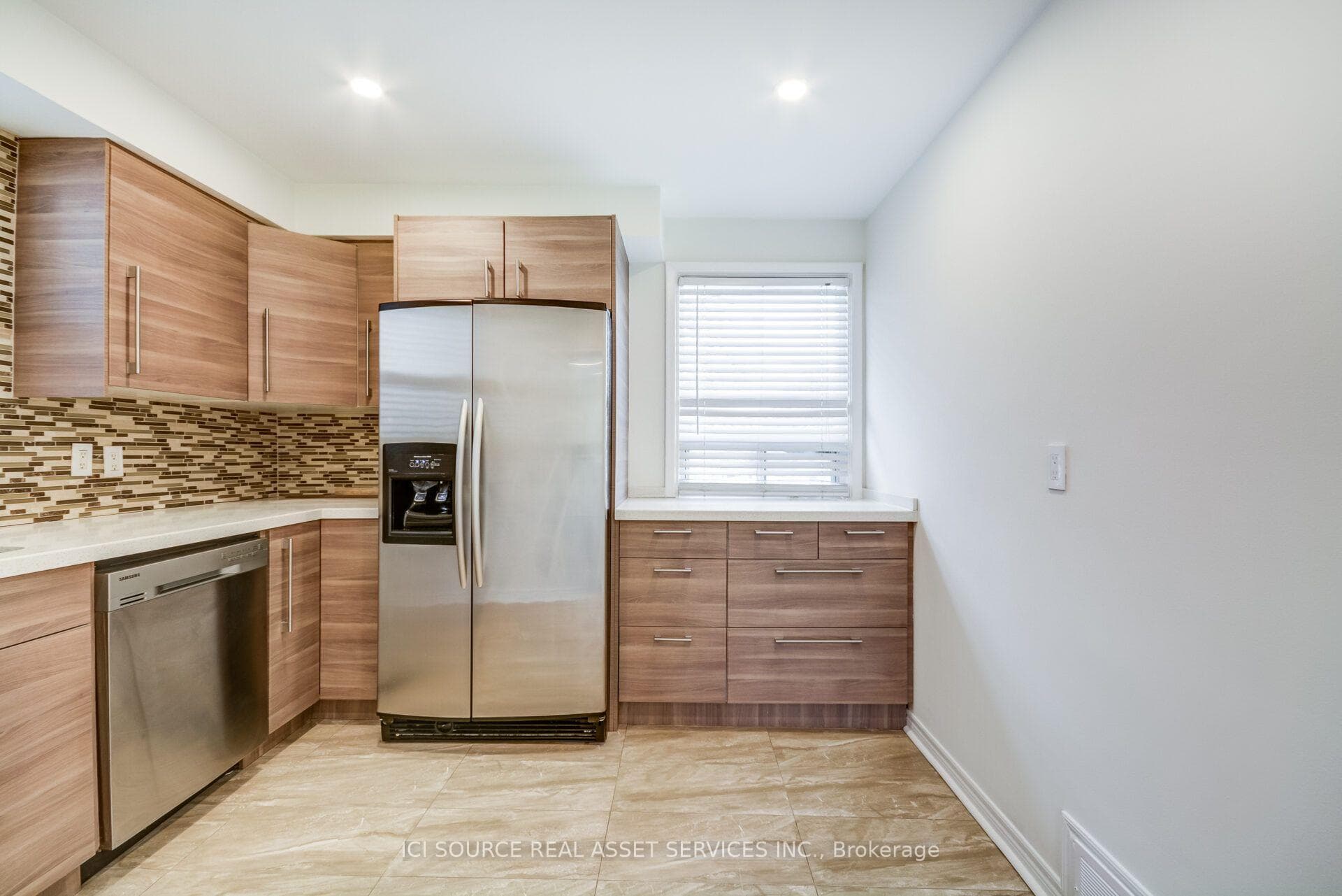 58 Burlingame Road Unit 3 photo 9