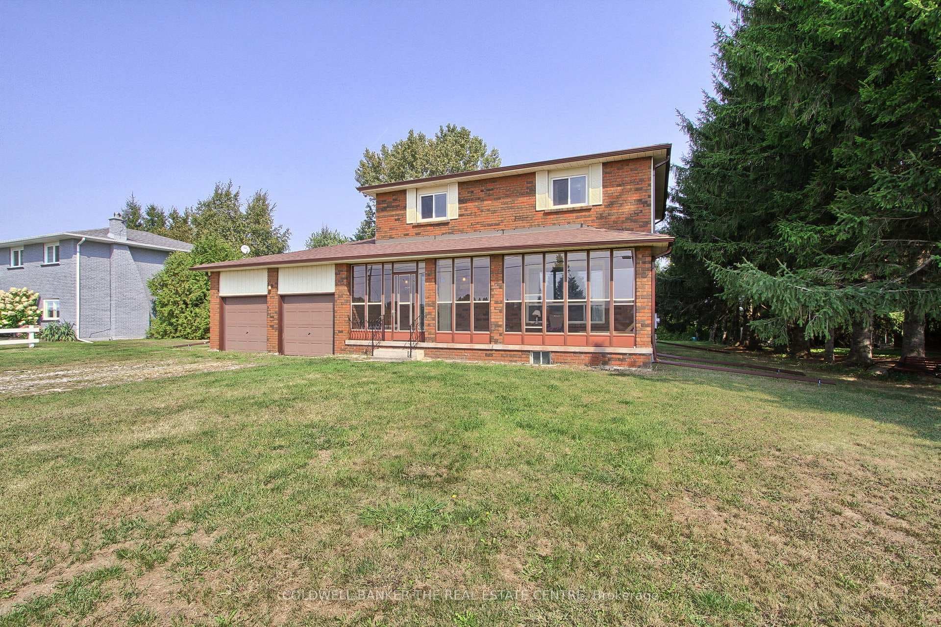 3579 10th Side Road photo 2