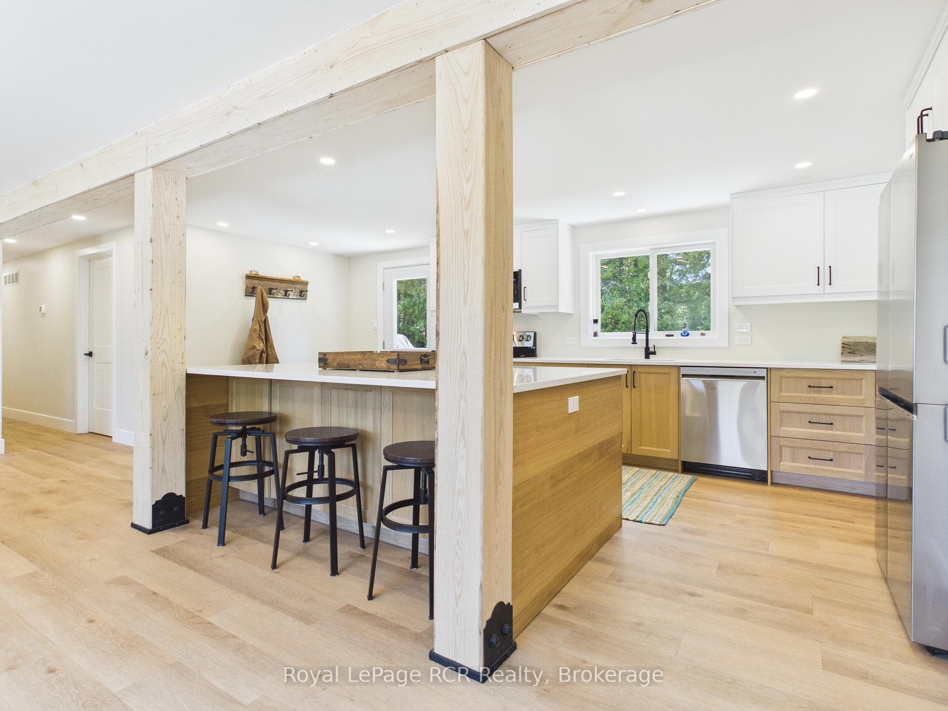 25 Inverlyn Crescent photo 10