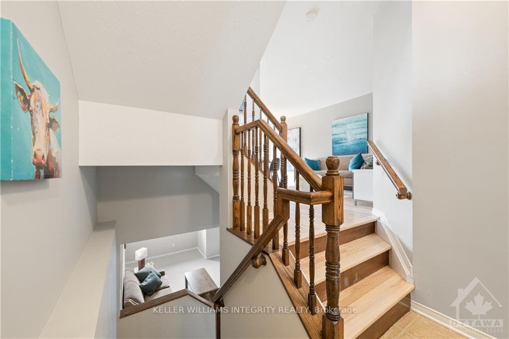 346 HILLSBORO photo 3