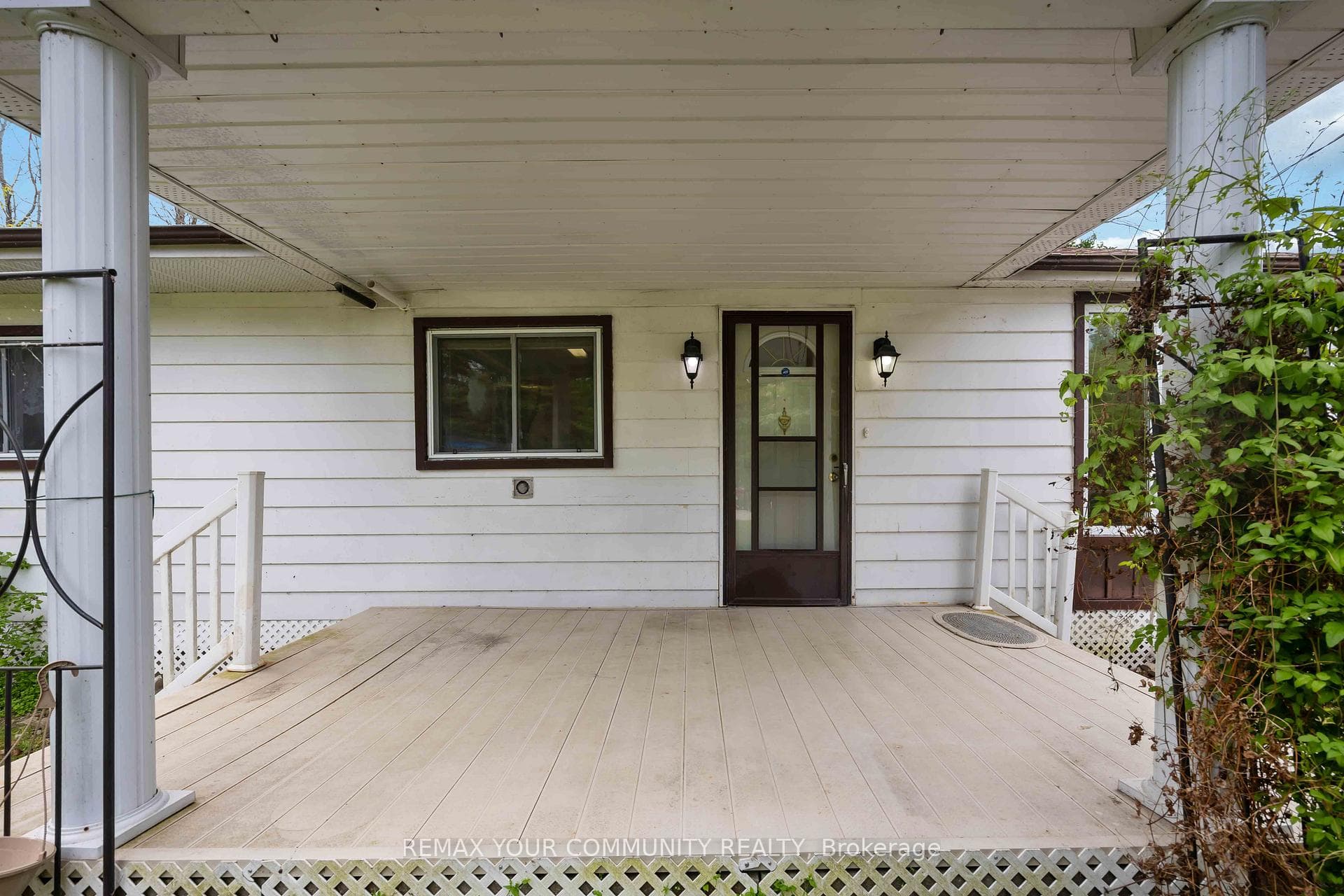 23 LAVIOLETTE Avenue photo 15