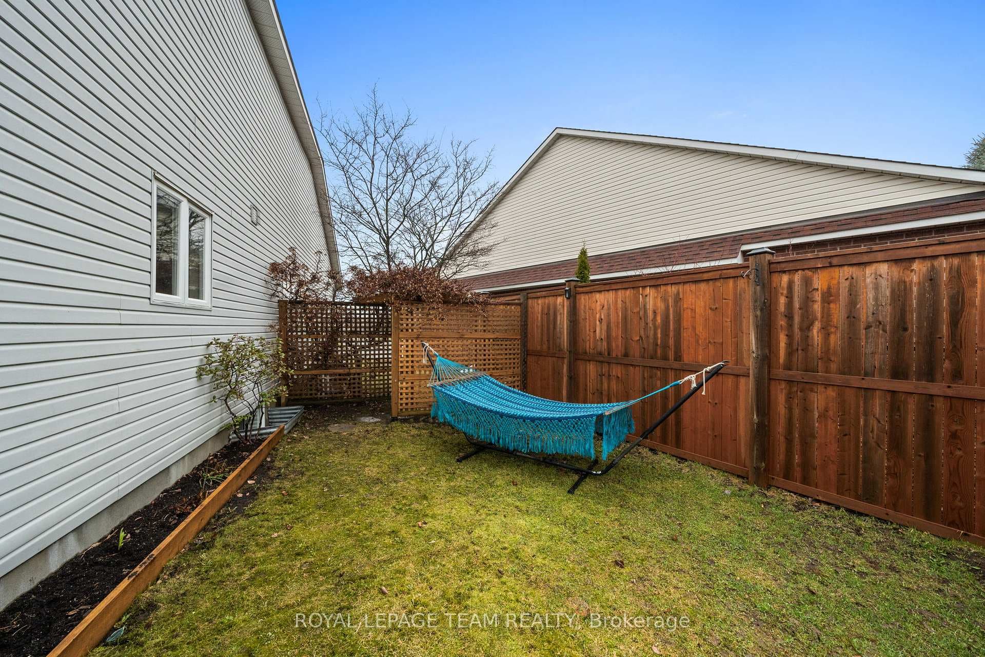 48 Settler's Ridge Way photo 43