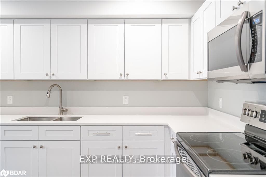 19 Loon Avenue Unit Lower Level photo 6