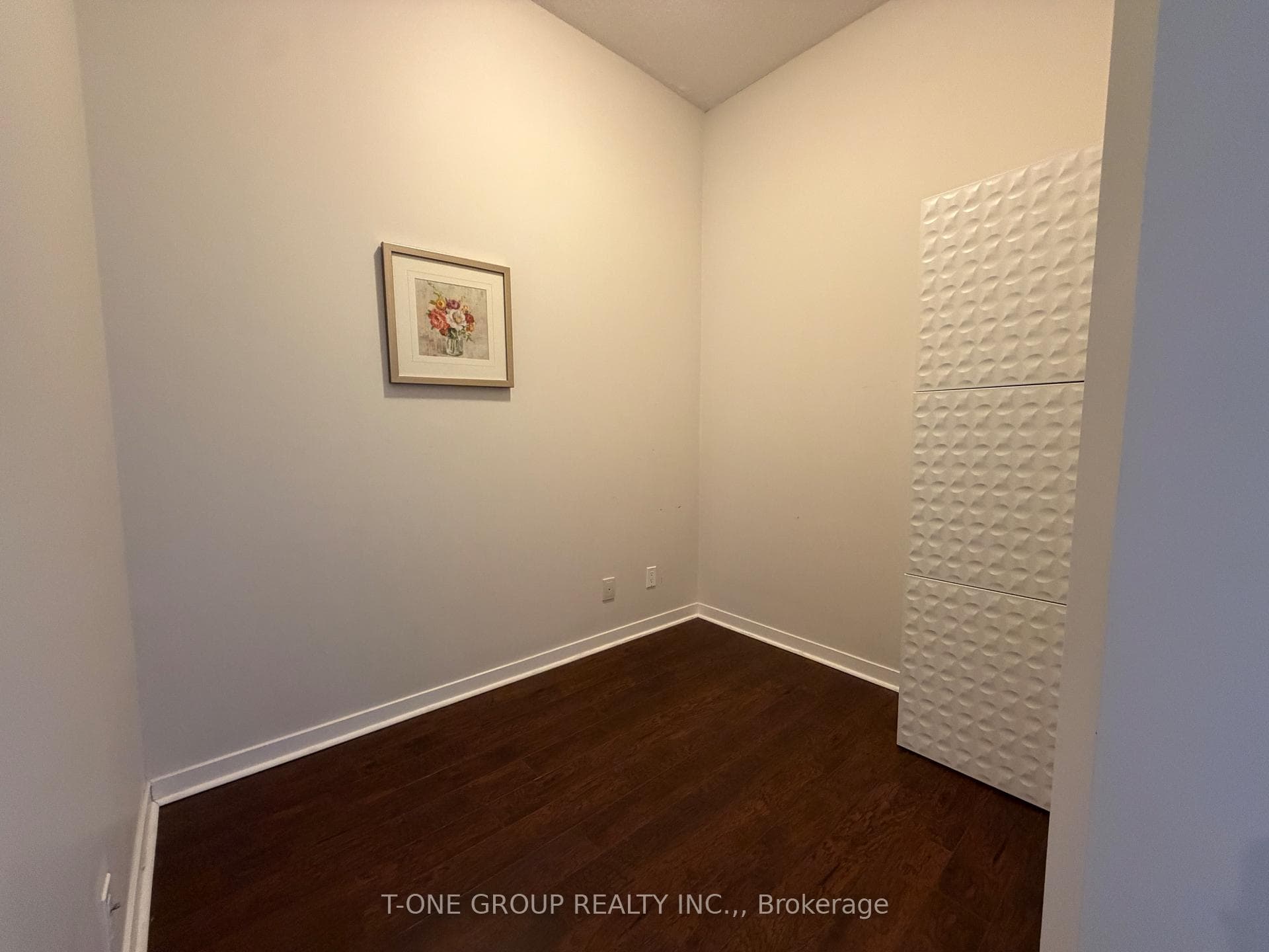770 Bay Street Unit 2304 photo 7