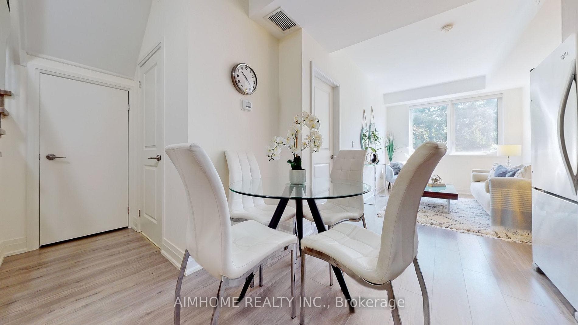 780 Sheppard Avenue Unit 28 photo 11