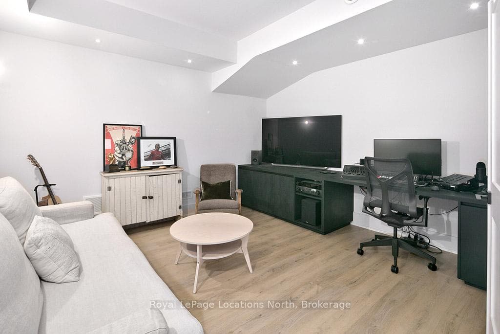 den/ media room