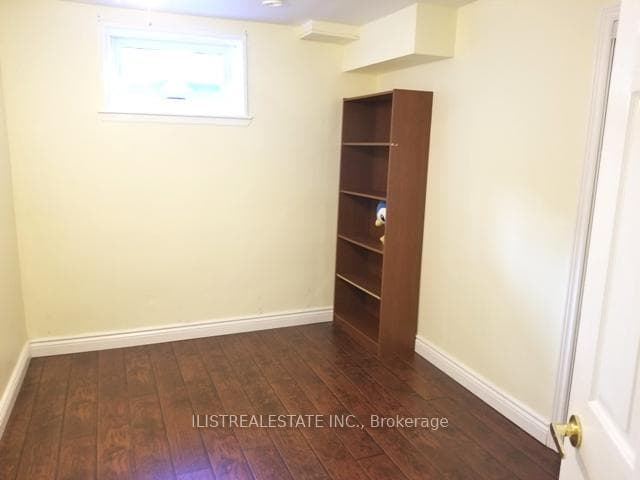 26 Arbutus Crescent photo 23