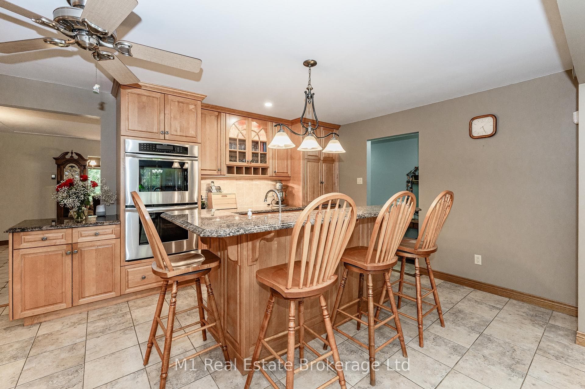 6946 FIFE Road photo 12