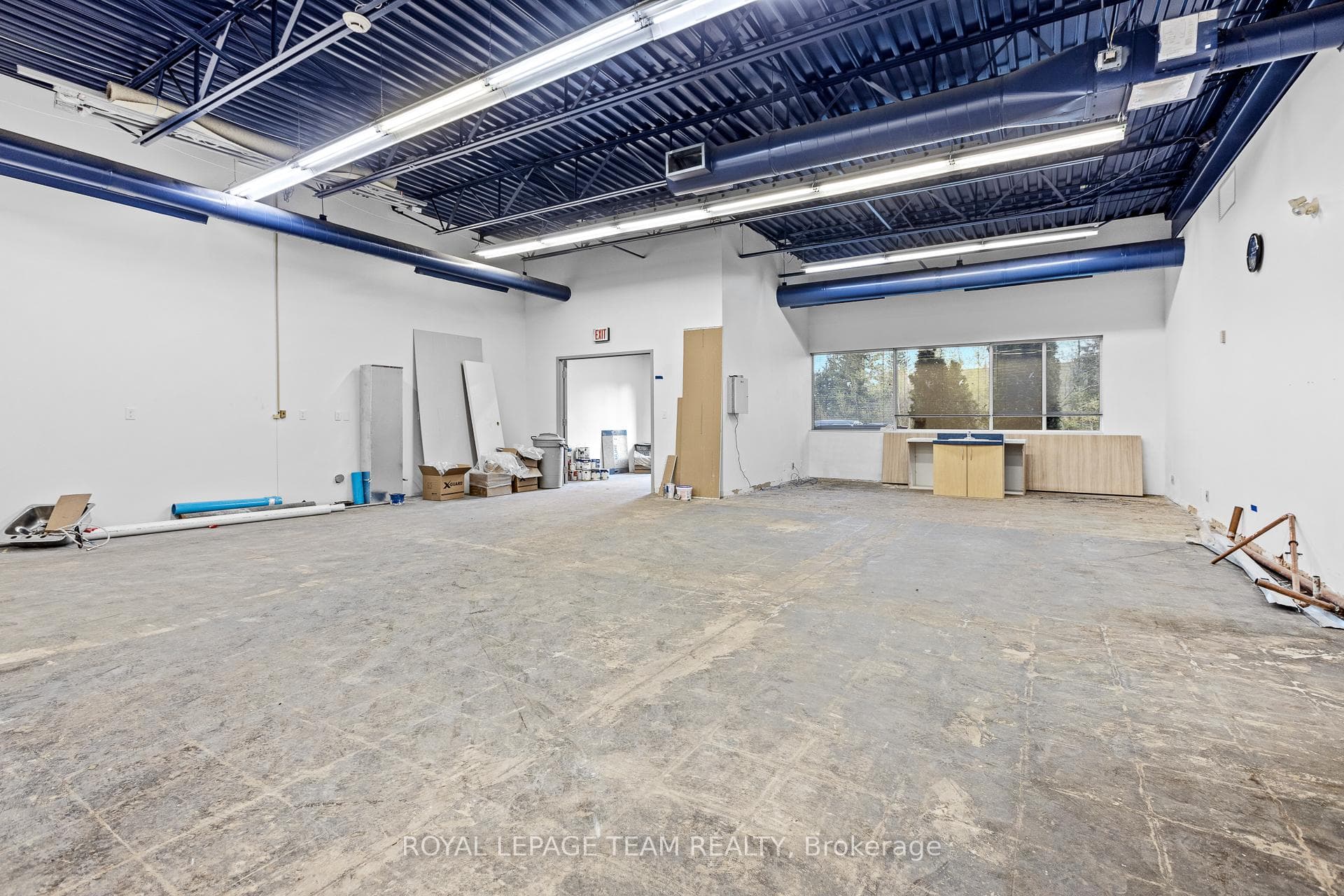 2490 Don Reid Drive photo 17