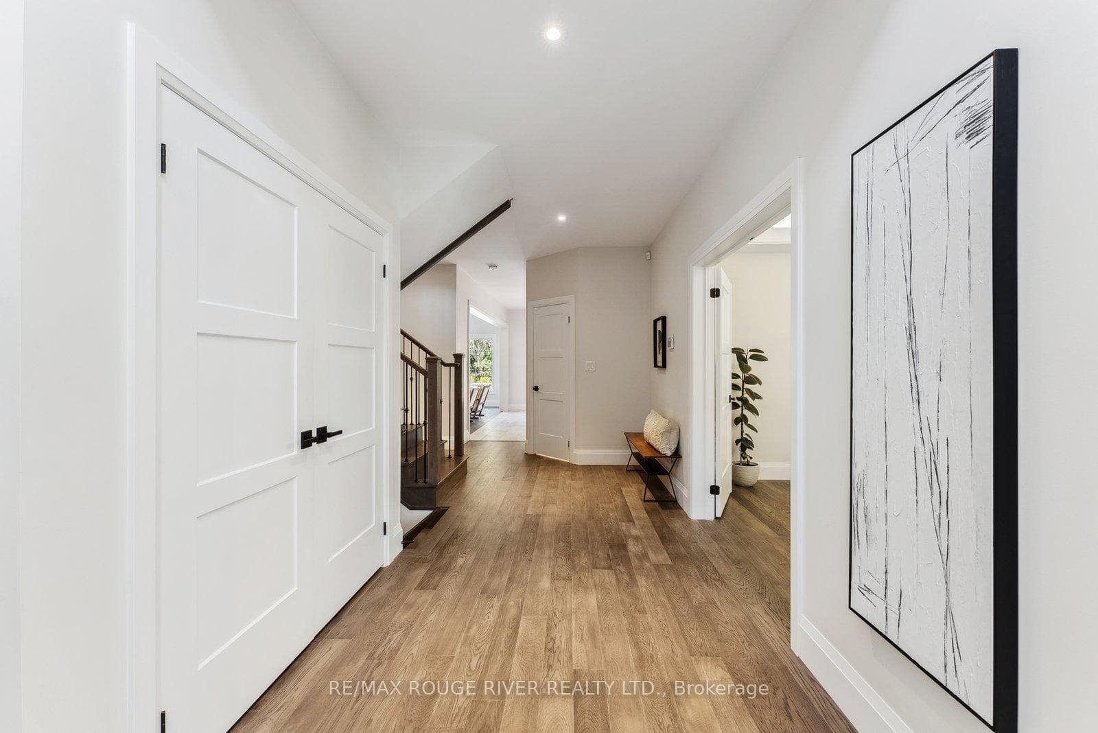 47 Harry Lee Crescent photo 7