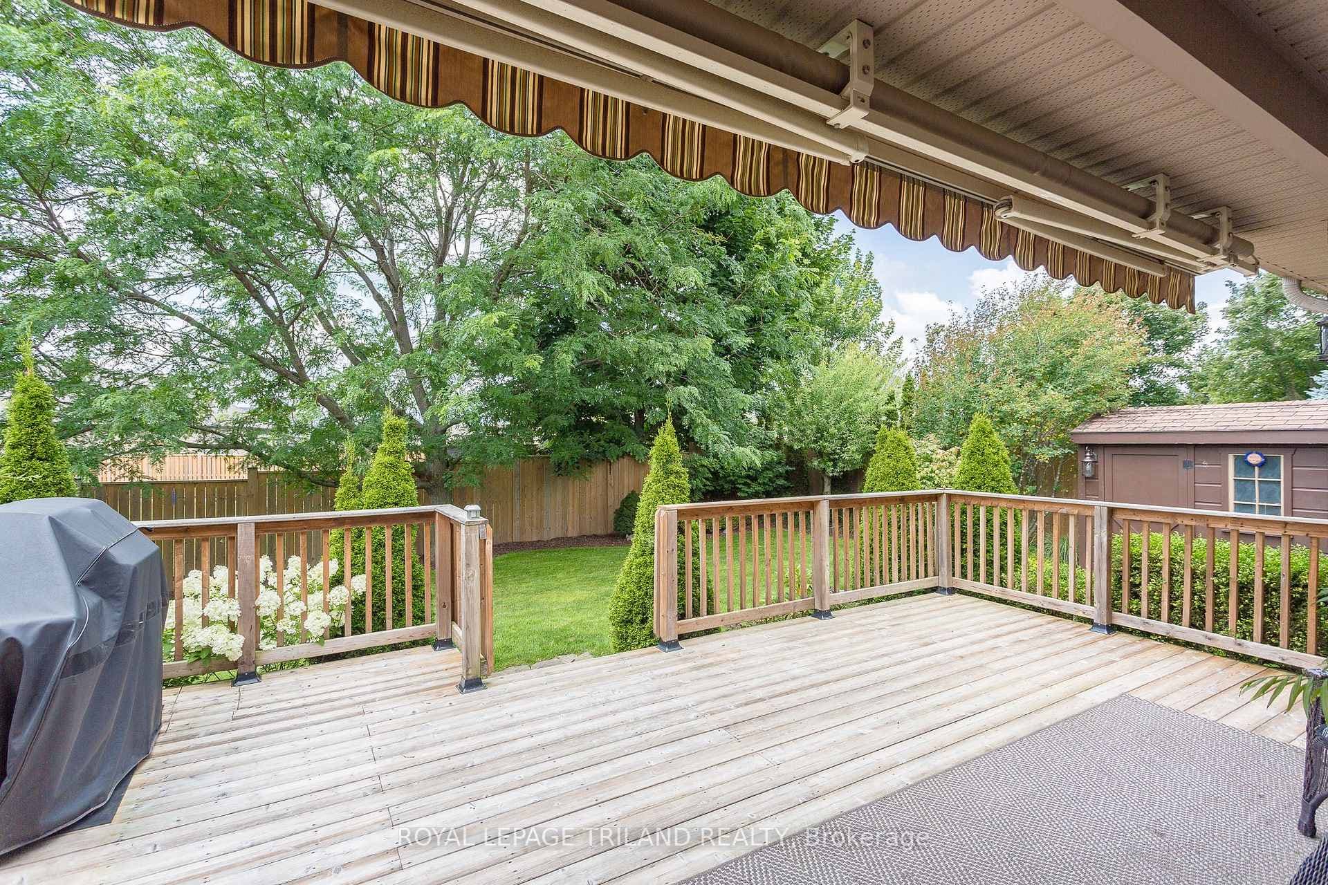 216 Jonathan Way photo 33