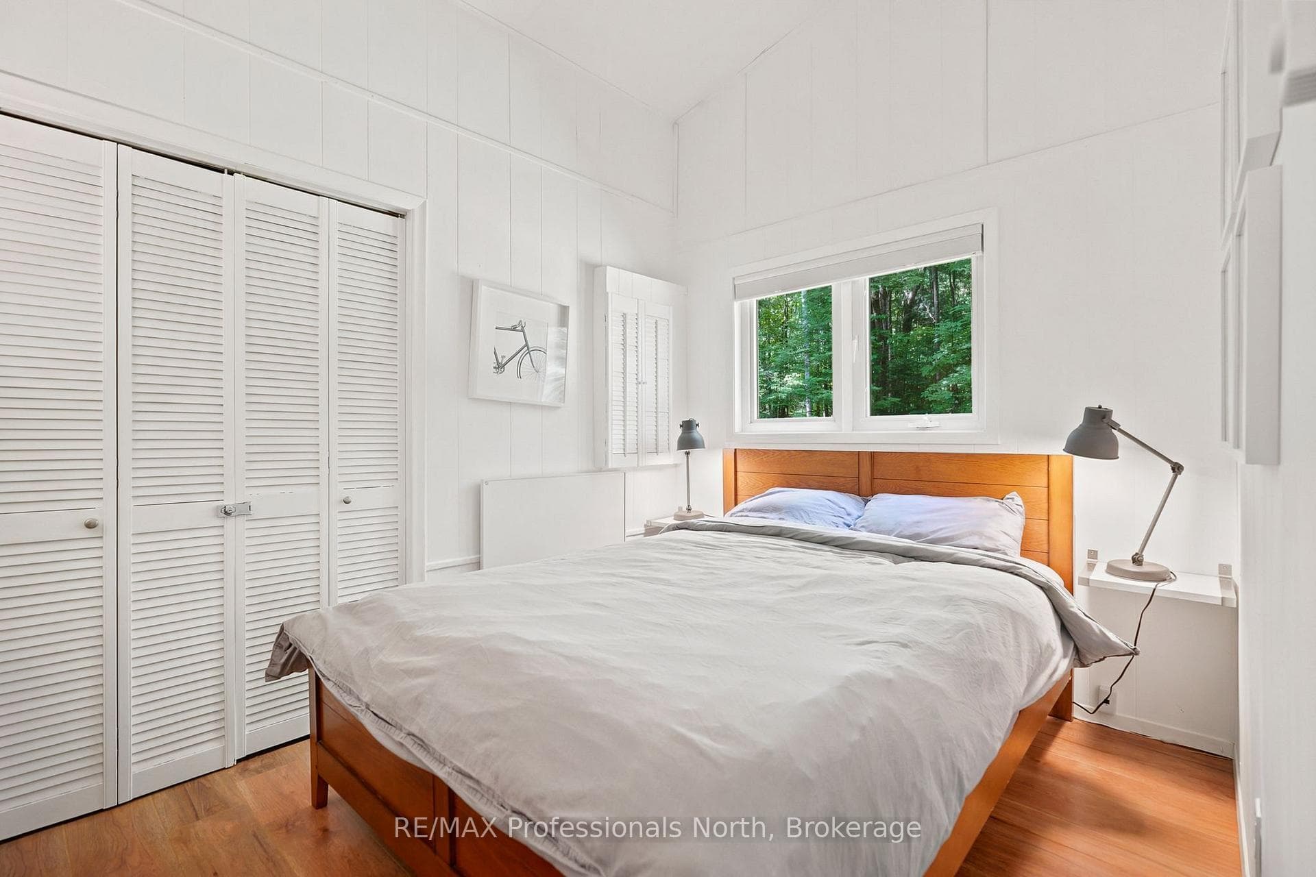 1245 Sherwood Forest Road photo 32